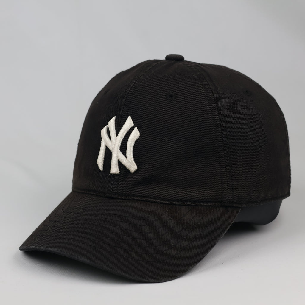 MLB New York Yankees Black Strapback Thrifted Hat - Size 57-59 cm