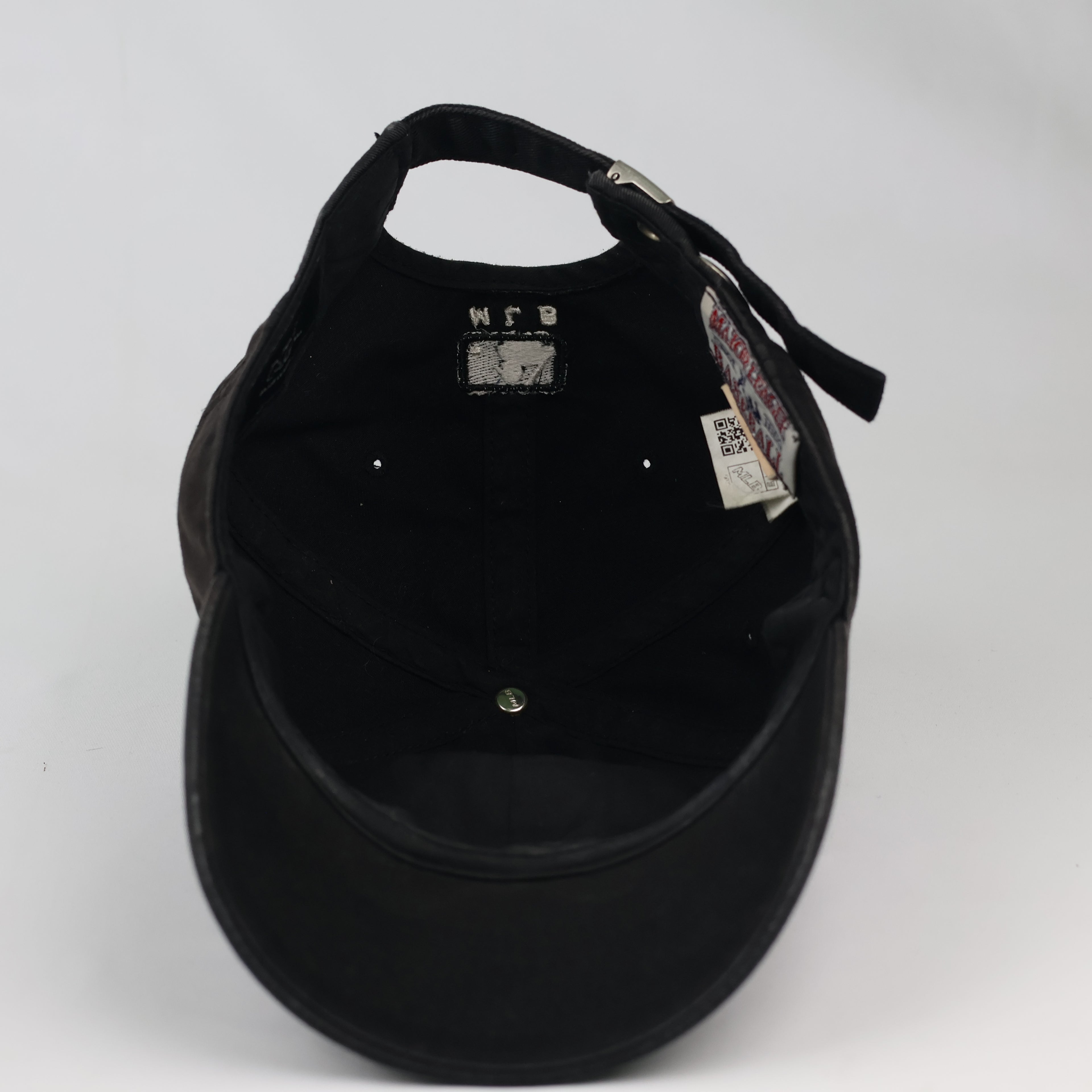 MLB New York Yankees Black Strapback Thrifted Hat - Size 57-59 cm