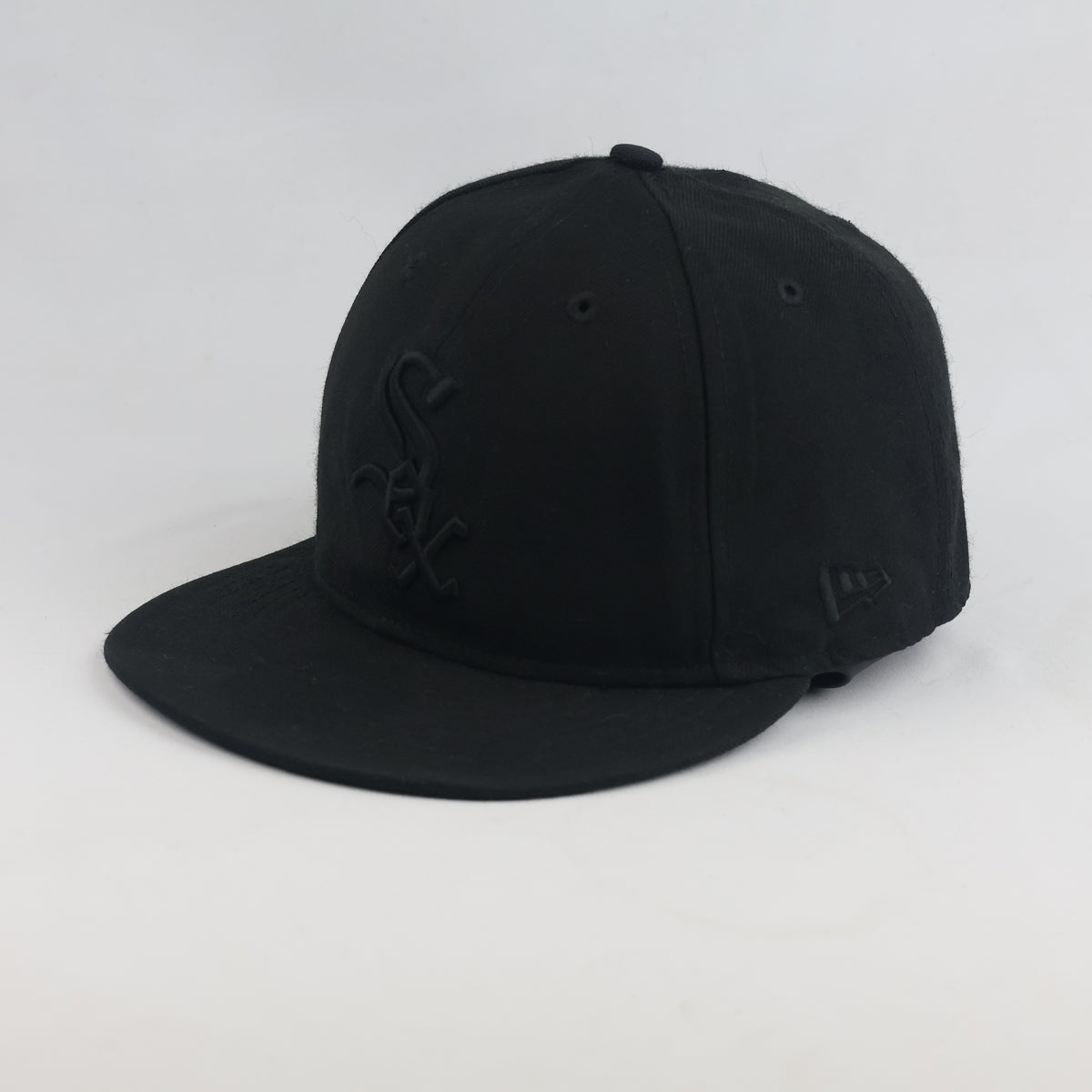 Thrifted New Era All-Black Sox Flat Brim Hat (59-60cm) | 10385