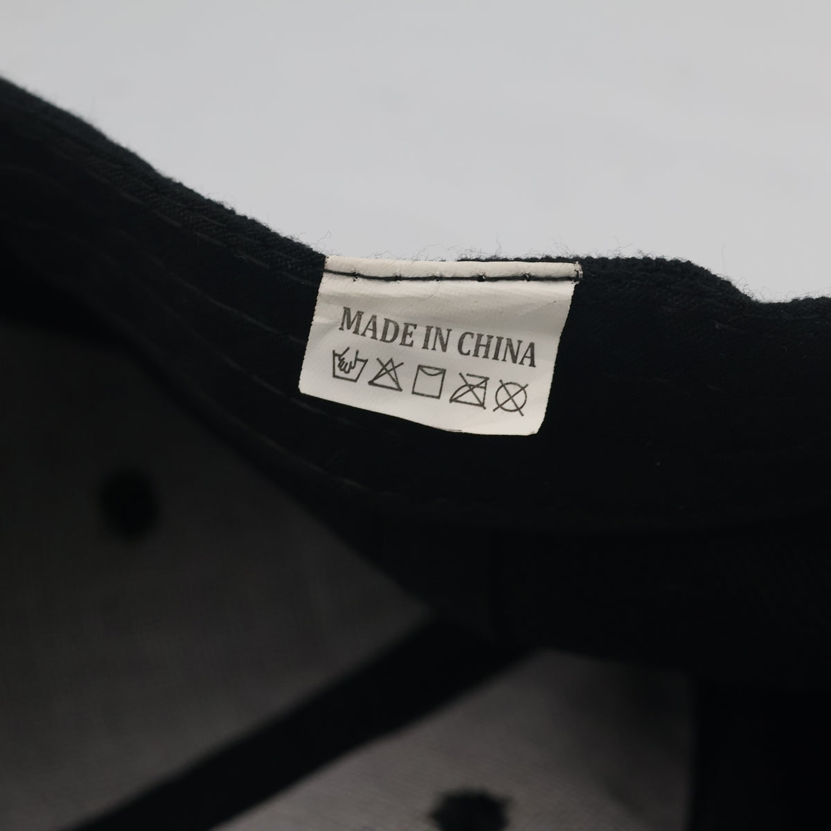 Thrifted Essential Black Structured Hat (57-58cm) | 10607