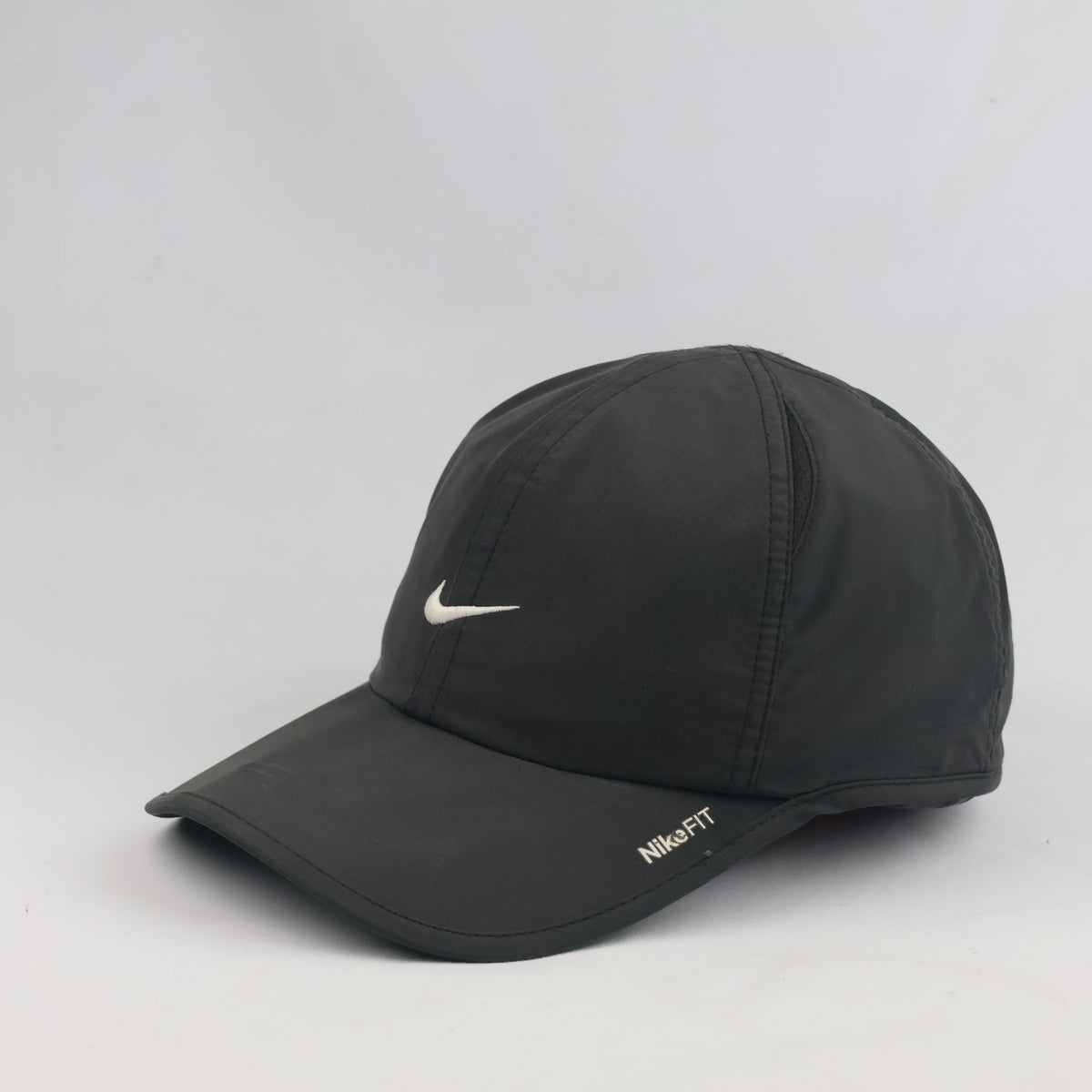 thrifted Vintage Nike Swoosh Black Adjustable Sports Hat (58-60cm) | 10382