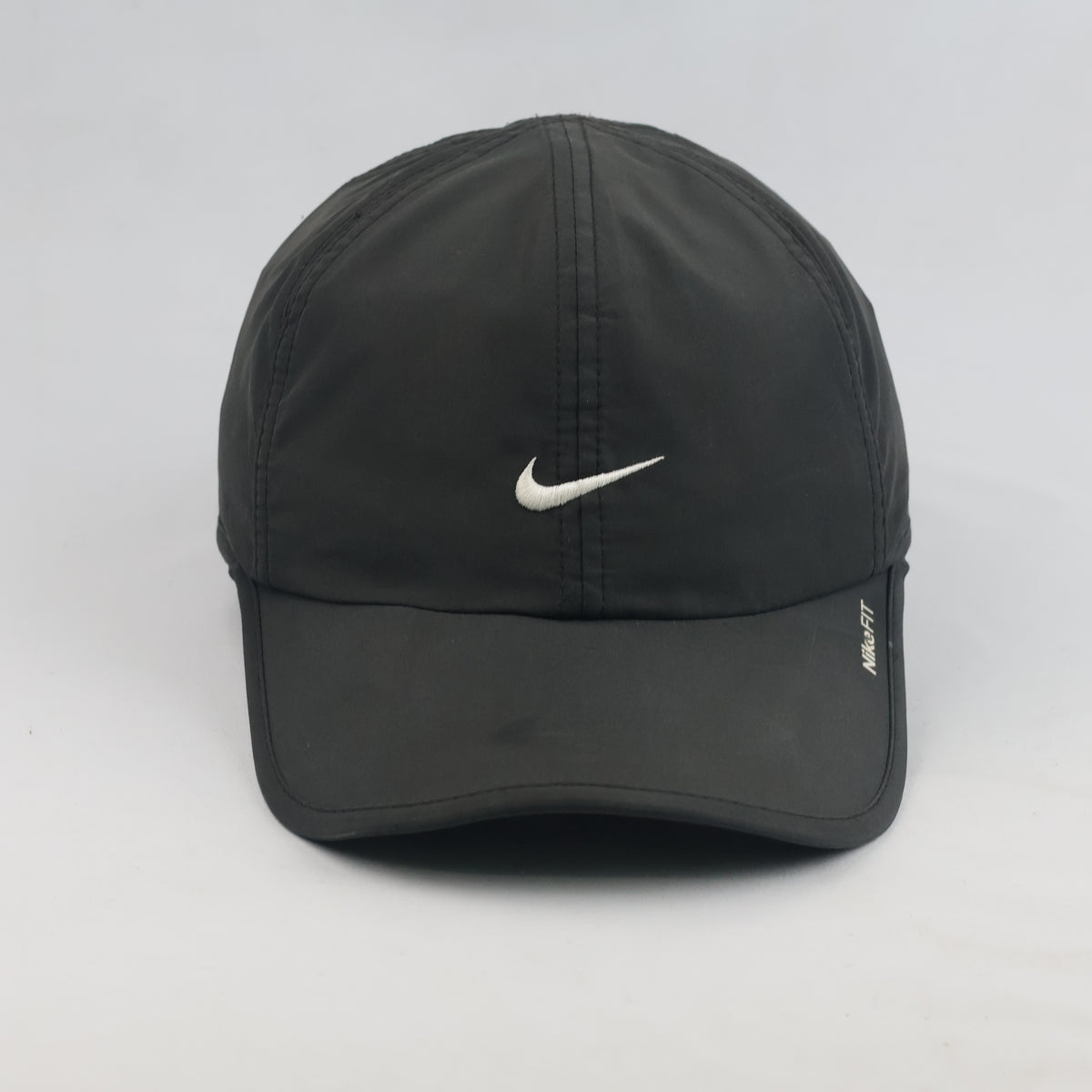 thrifted Vintage Nike Swoosh Black Adjustable Sports Hat (58-60cm) | 10382