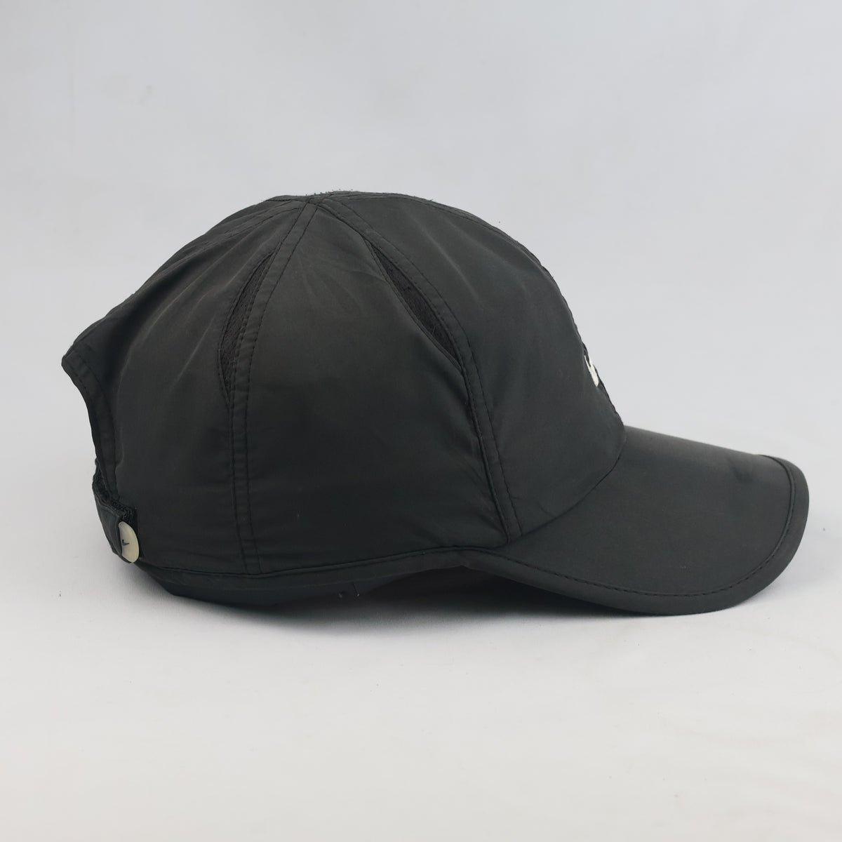 thrifted Vintage Nike Swoosh Black Adjustable Sports Hat (58-60cm) | 10382