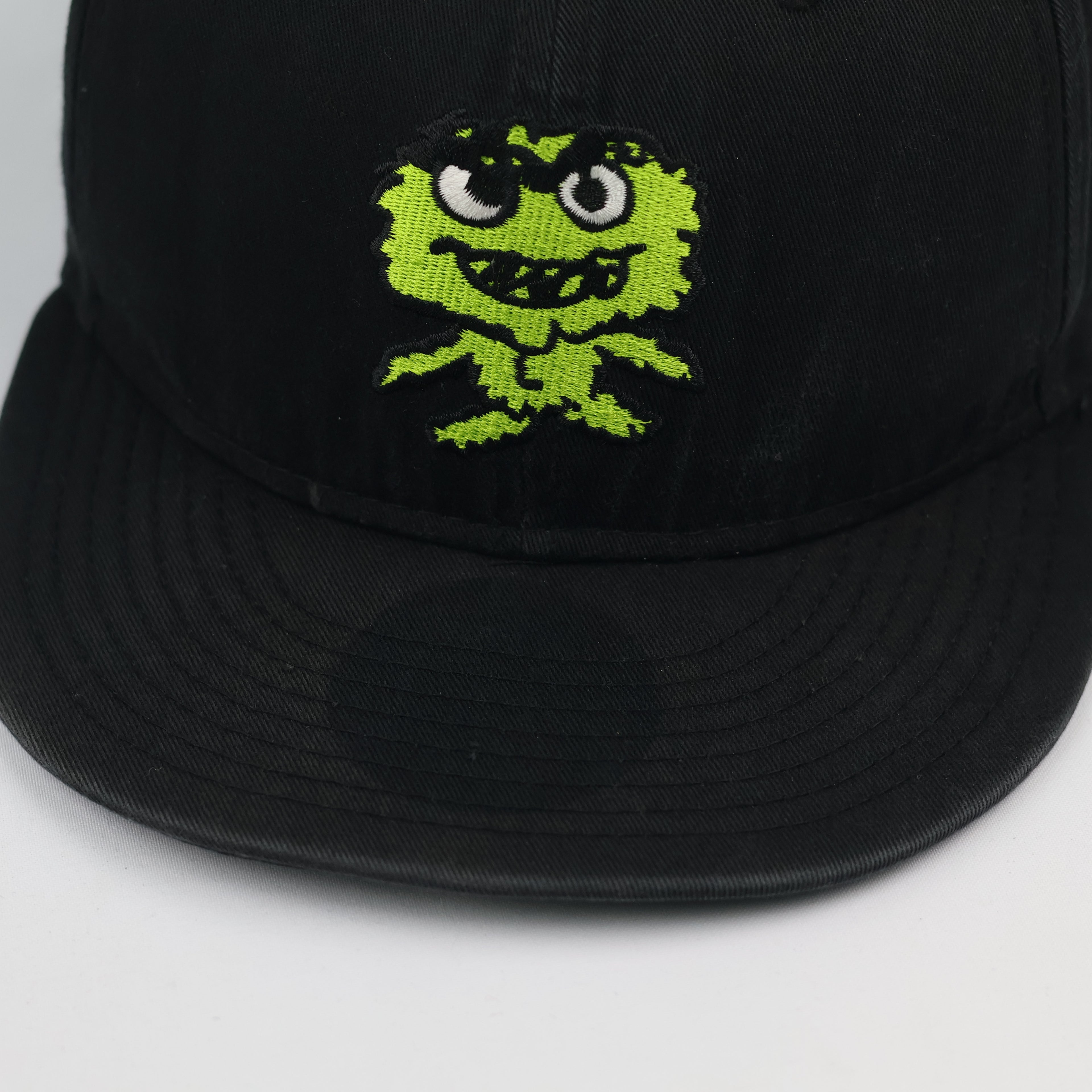 Vintage New Era 9FIFTY Oscar the Grouch Embroidered Cap | Thrifted Streetwear