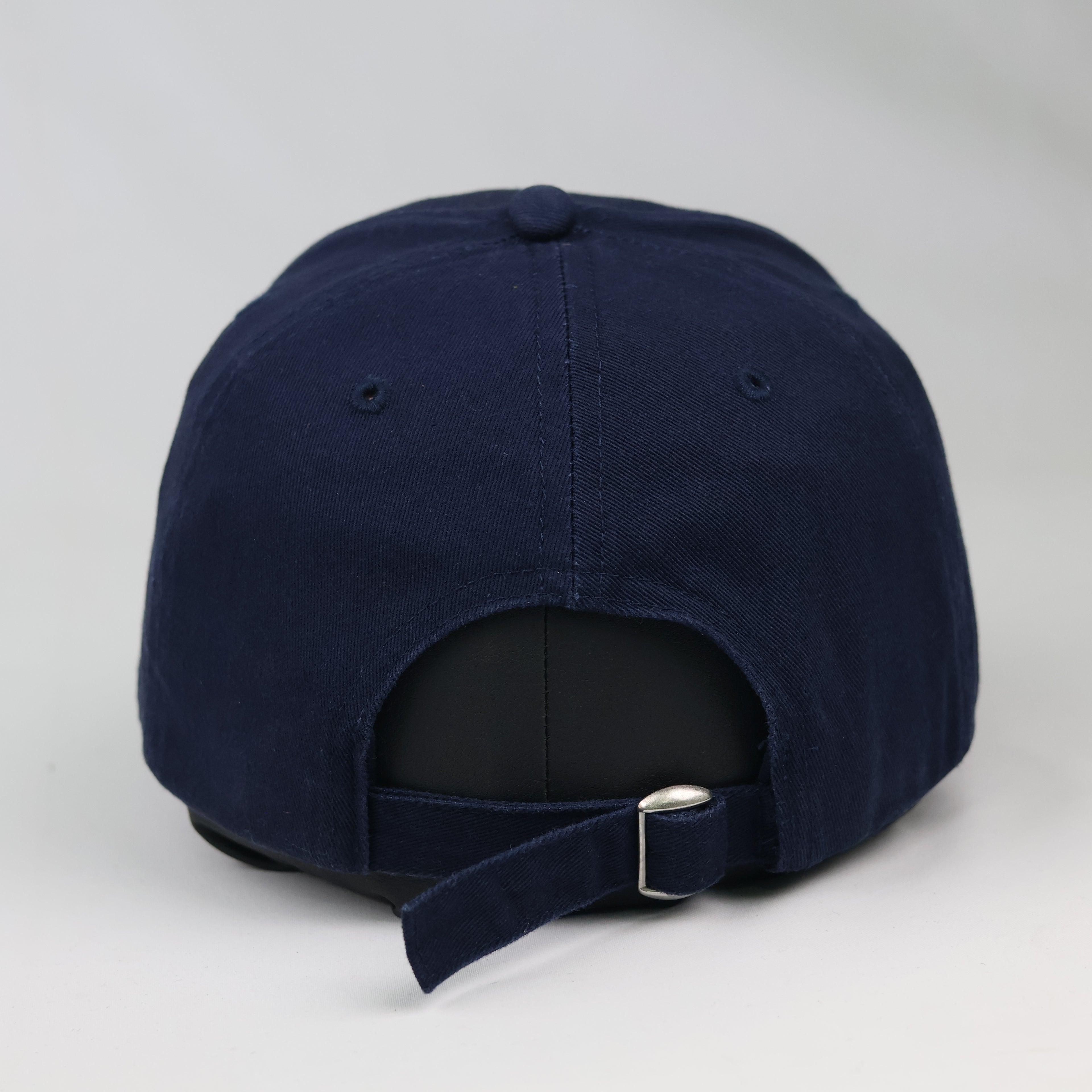 Hunter Red Box Logo Classic Curved Brim Hat - Navy Blue Thrifted Cap
