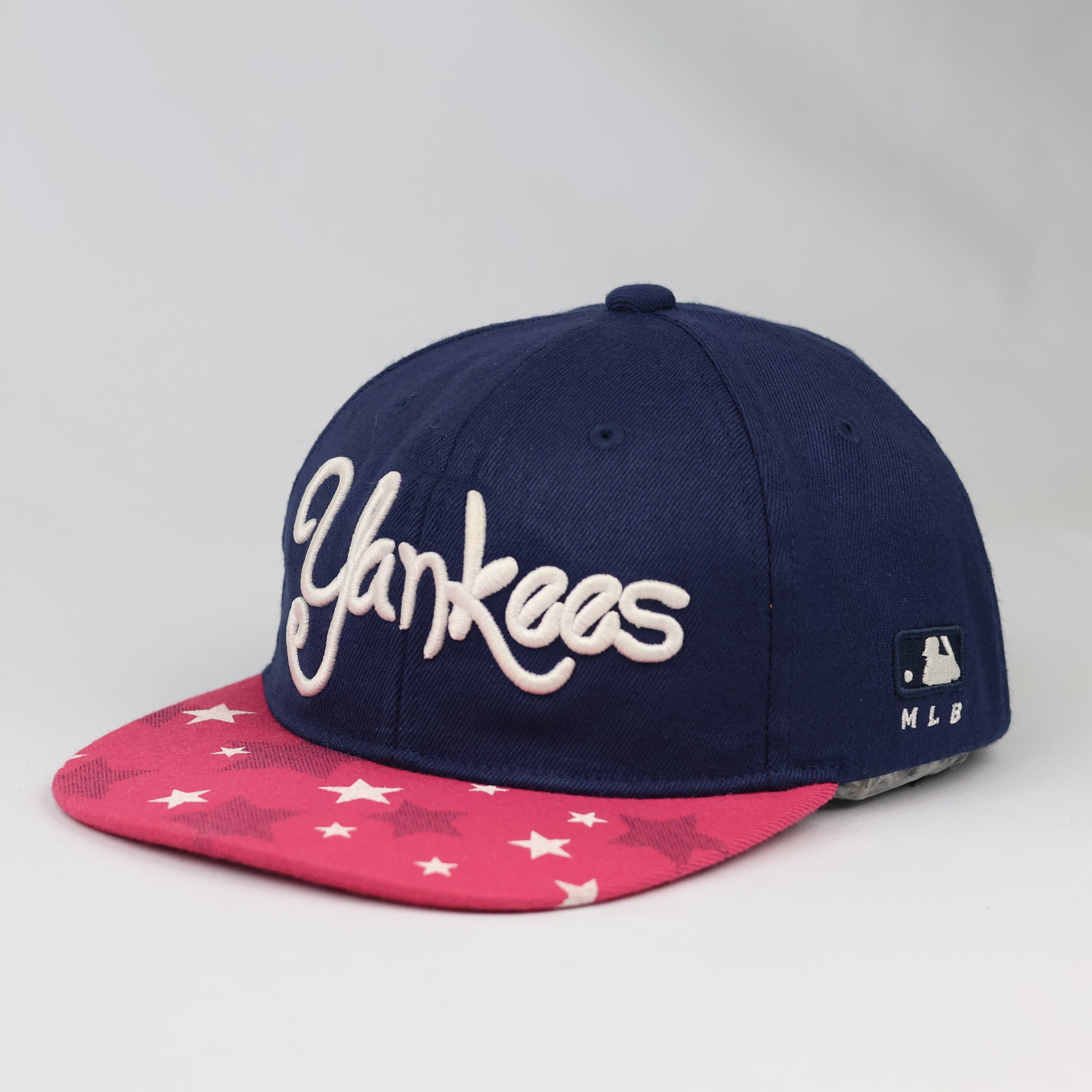 New York Yankees Embroidered Star Brim Cap - Navy Blue/Pink Snapback