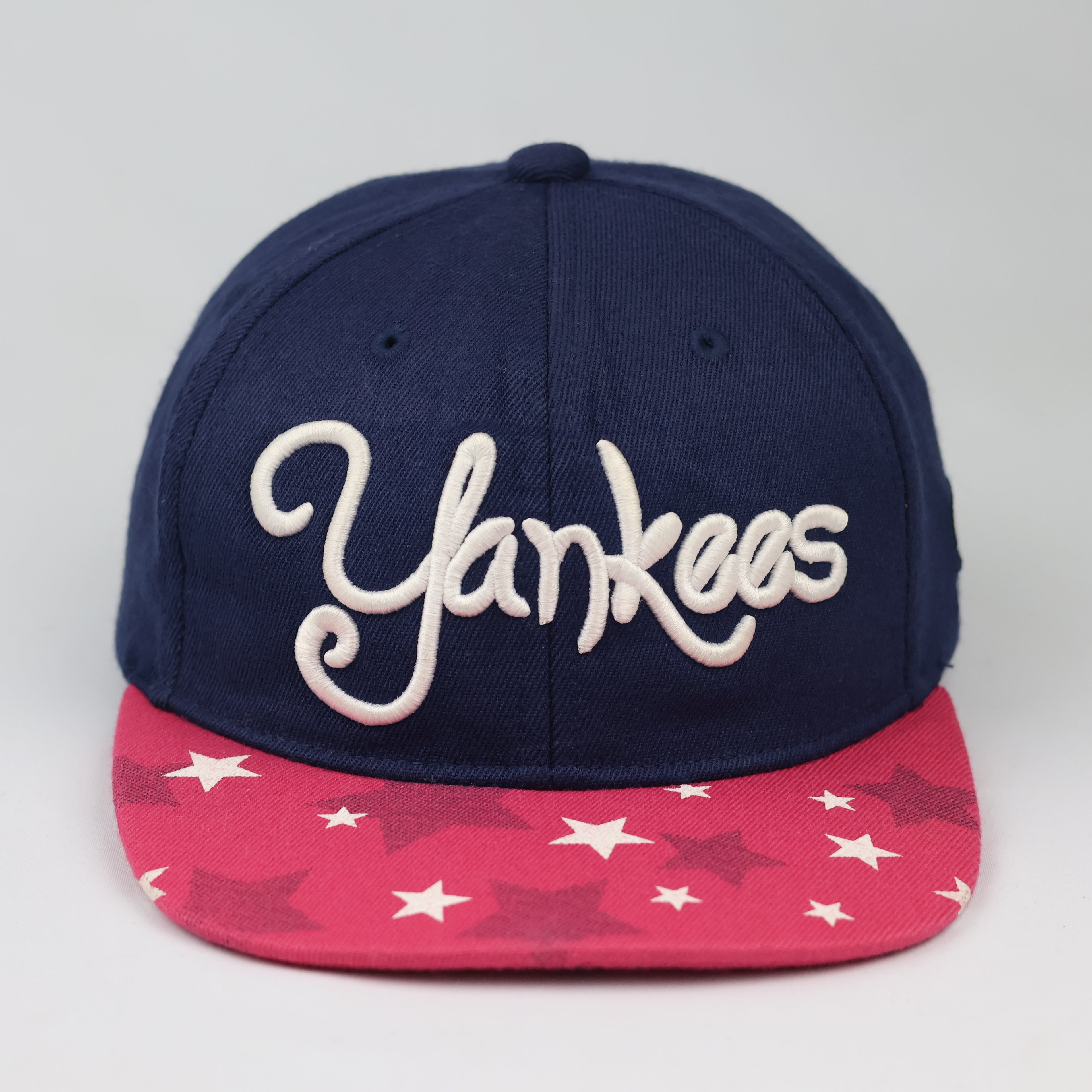 New York Yankees Embroidered Star Brim Cap - Navy Blue/Pink Snapback