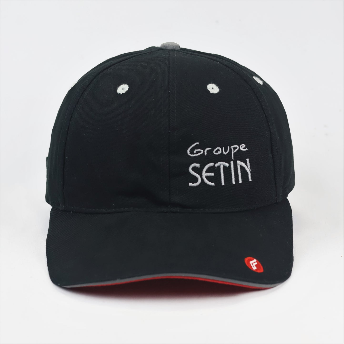 Groupe SETIN Baseball Cap – Black & Red Accents – Reflected Backstrap