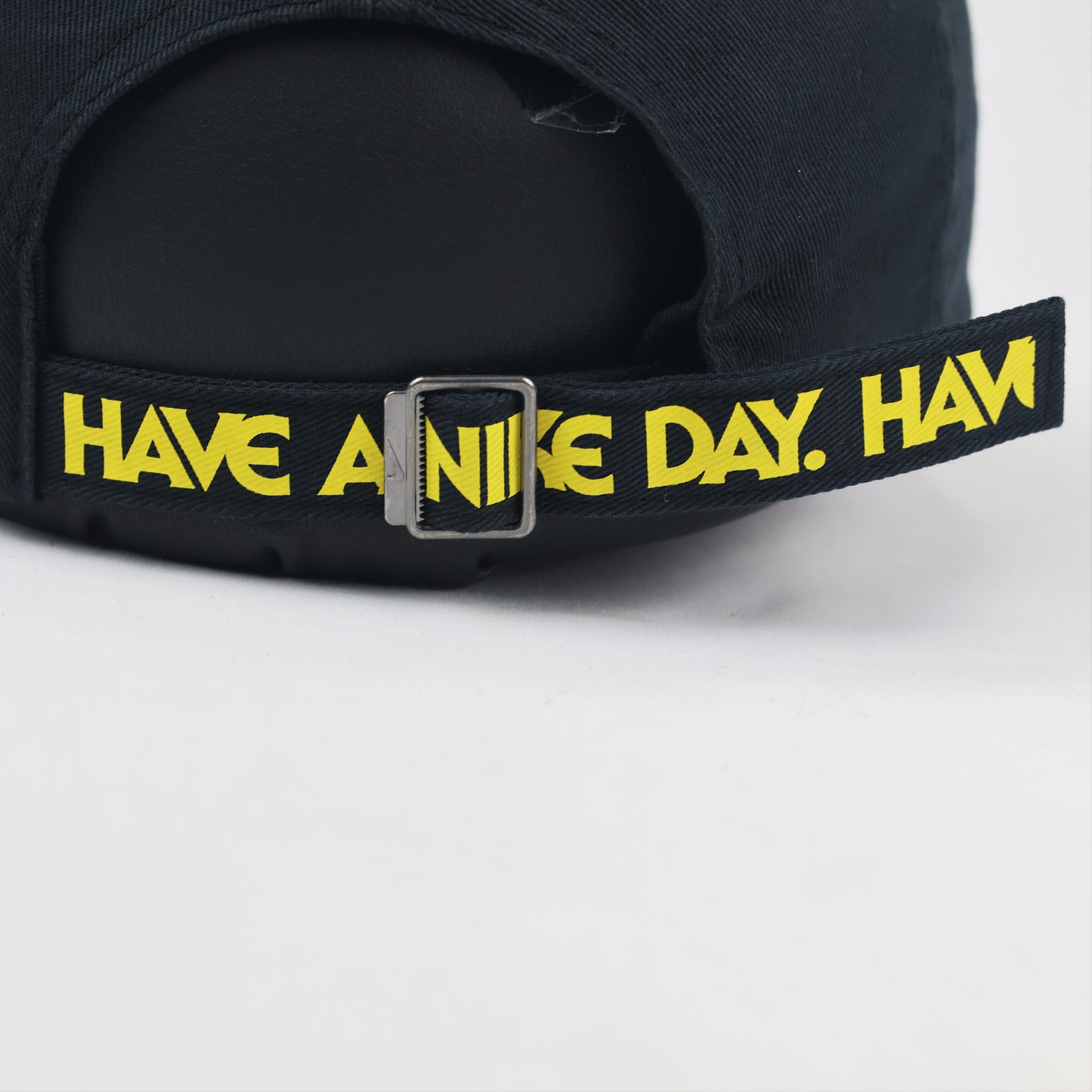 Nike Heritage86 Graphic Thrifted Cap - Black with Yellow Smiley Face Logo