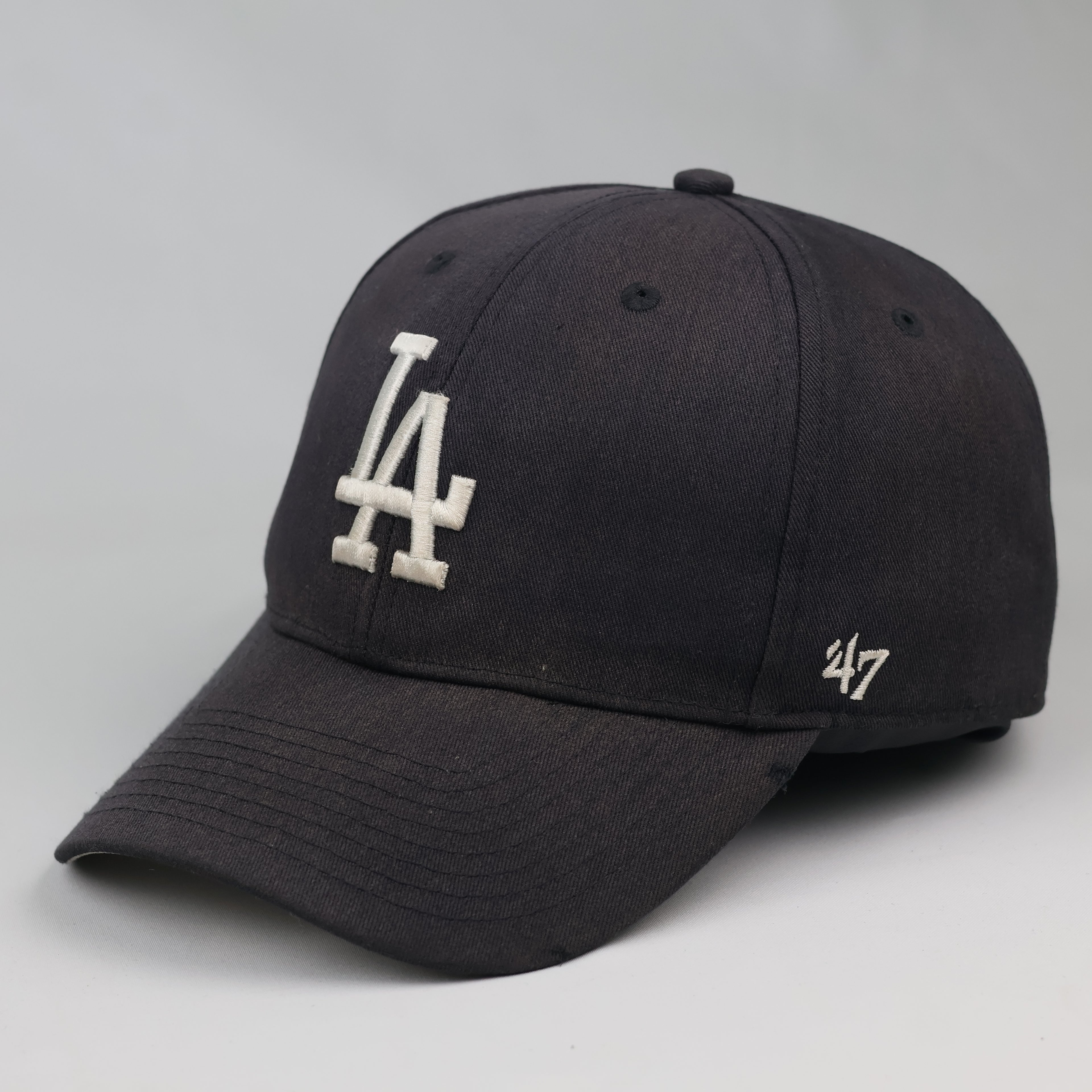 Vintage LA Dodgers Embroidered Hat - Navy Blue & Tan Underbrim Cap