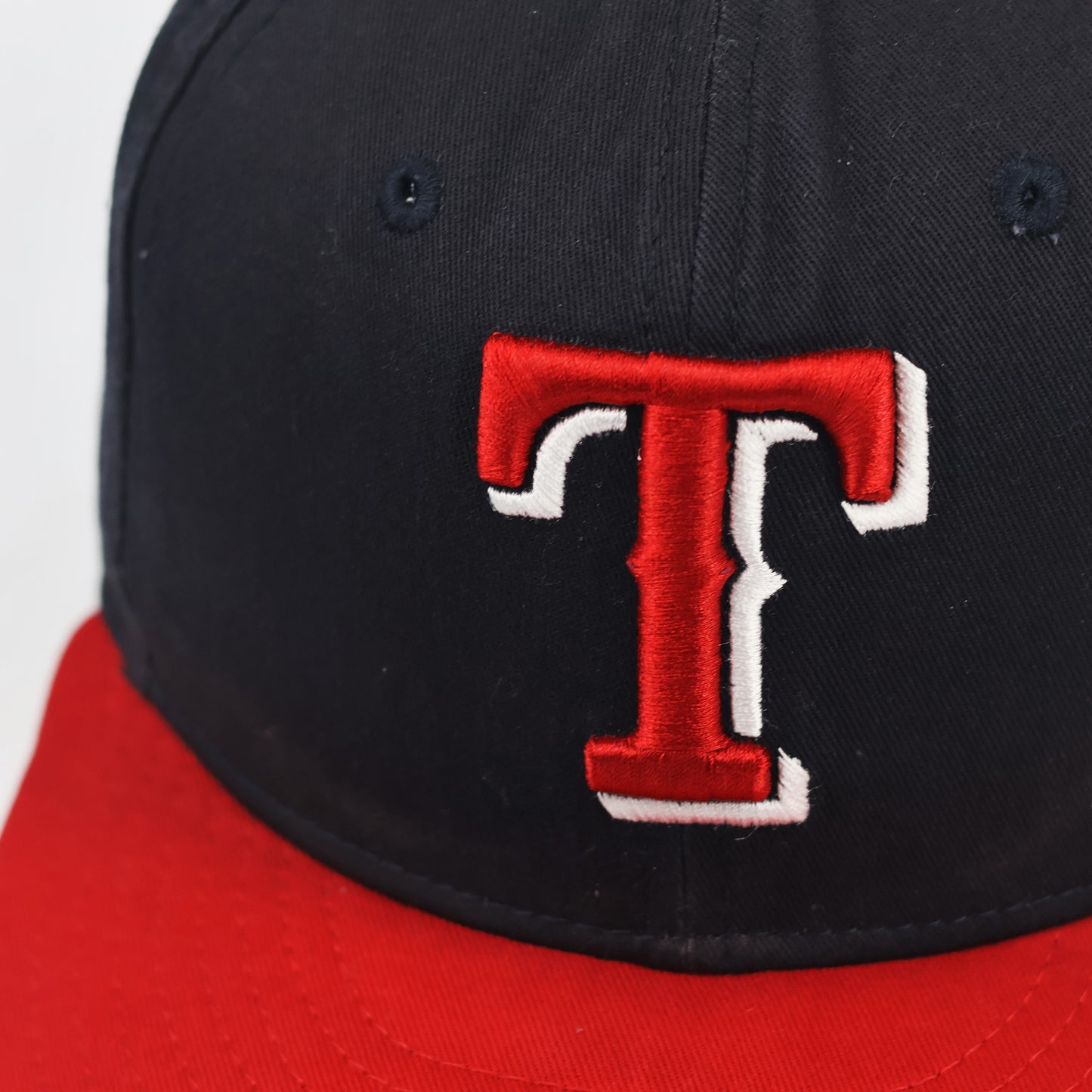 New Era 9FIFTY Texas Rangers Thrifted Snapback Cap - Navy & Red MLB Hat