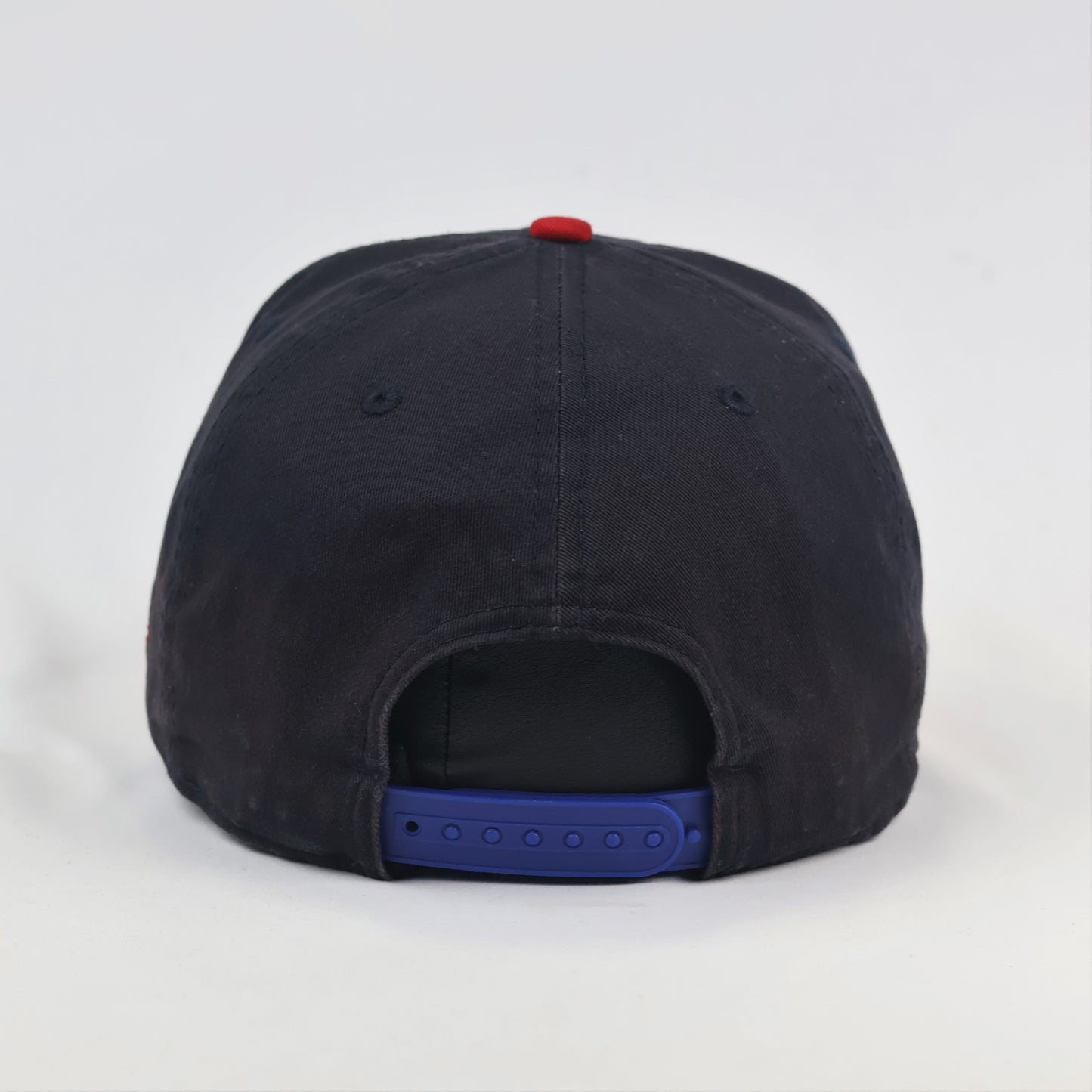 New Era 9FIFTY Texas Rangers Thrifted Snapback Cap - Navy & Red MLB Hat