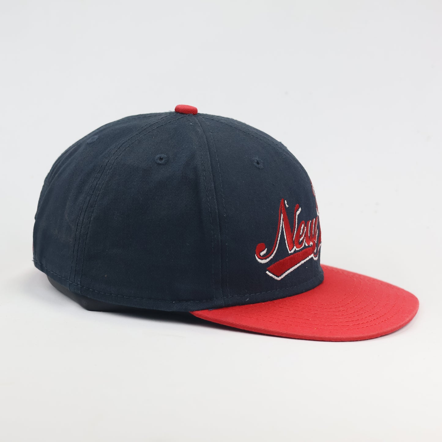 New York Graphic Snapback - Thrifted Navy & Red Cap