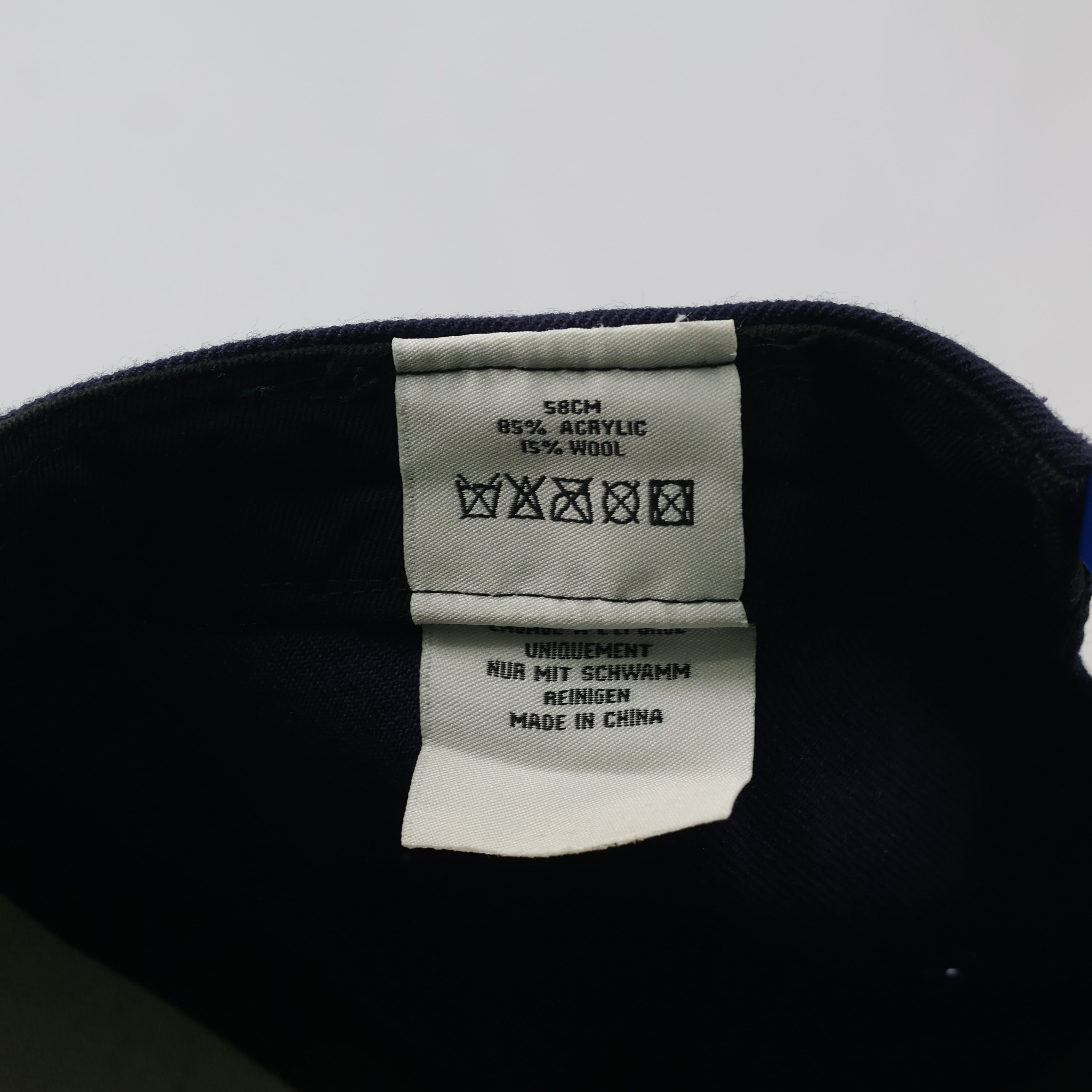 Arsenal FC Embroidered Cannon Snapback Cap - Navy Blue & Red Football Hat