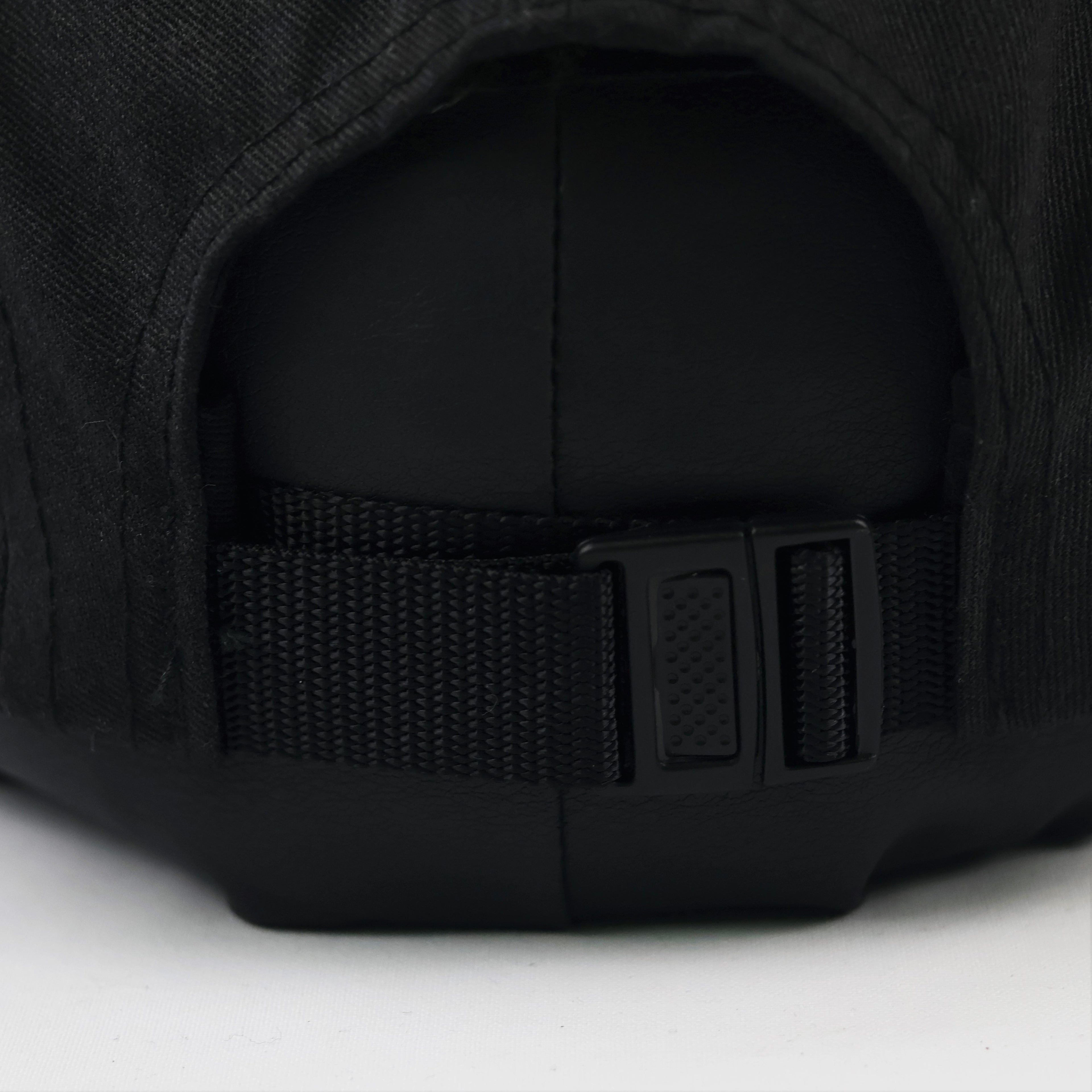 Vintage Supreme Black Camp Cap | Thrifted Adjustable Strapback Hat 56-58cm