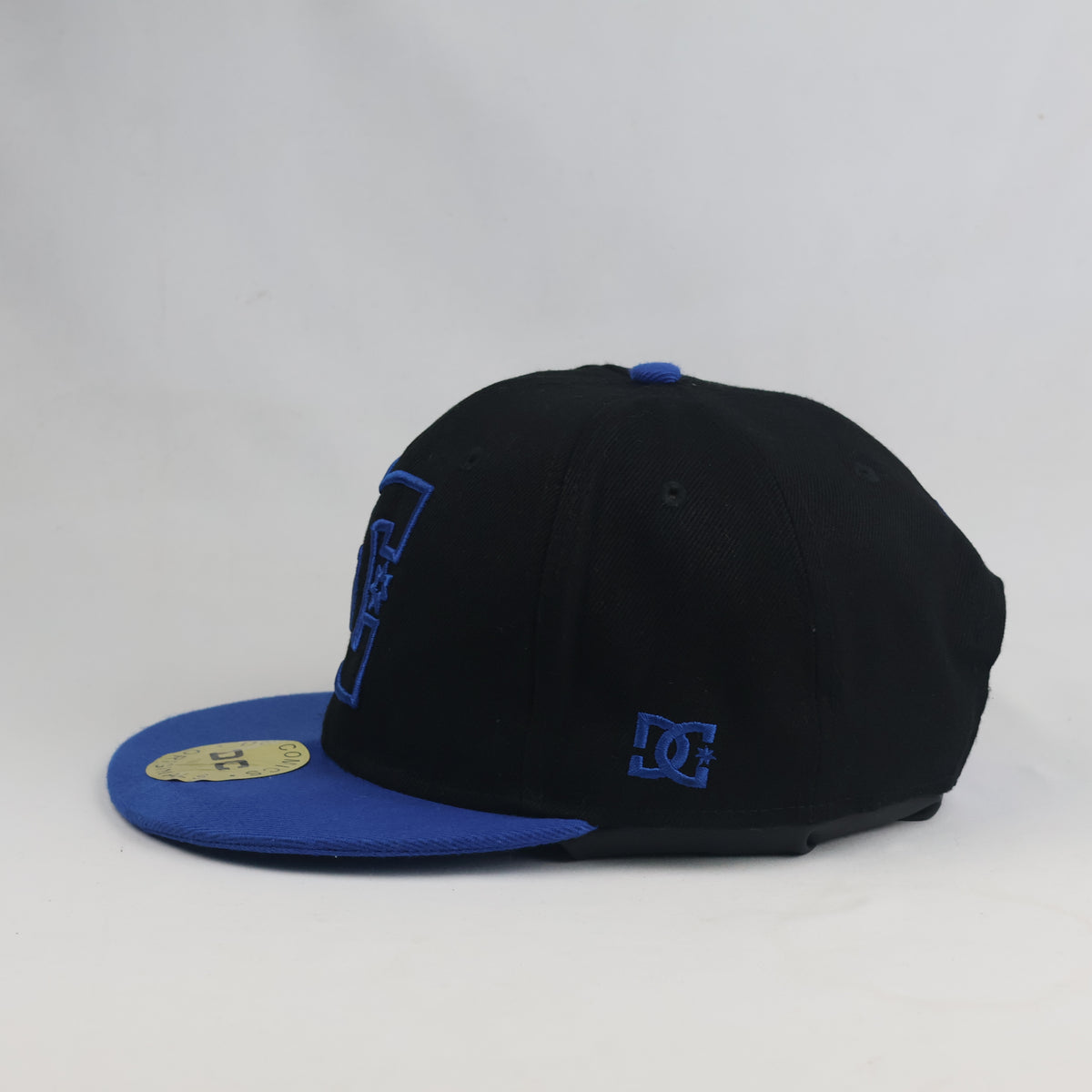 Thrifted DC Shoes Outline Logo Skate Hat (56-57cm) | 10445