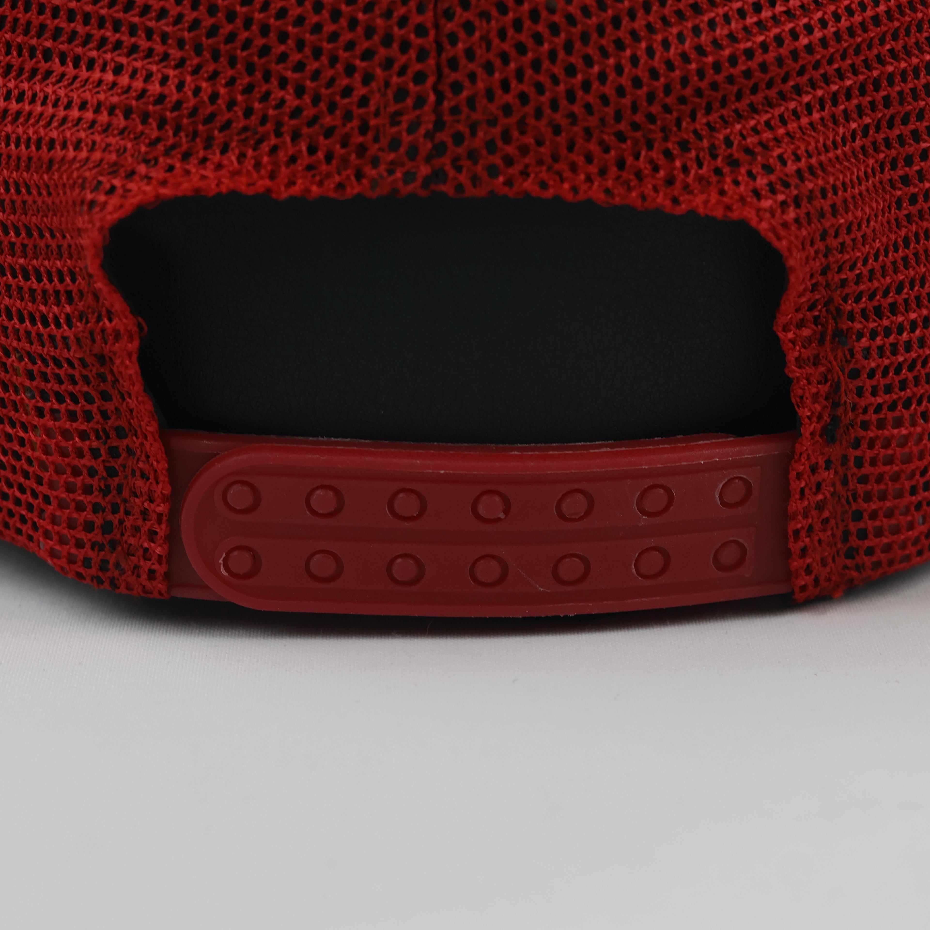 Vintage Phieniac Gothic Skull Graphic Cap - Red Mesh Back Trucker Hat