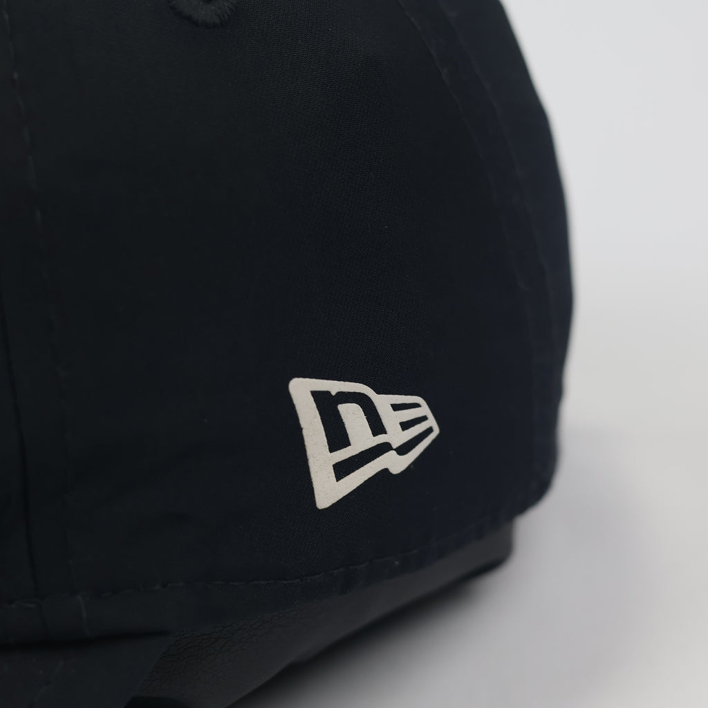 New Era 9FORTY New York Yankees Navy Blue Thrifted Adjustable Cap