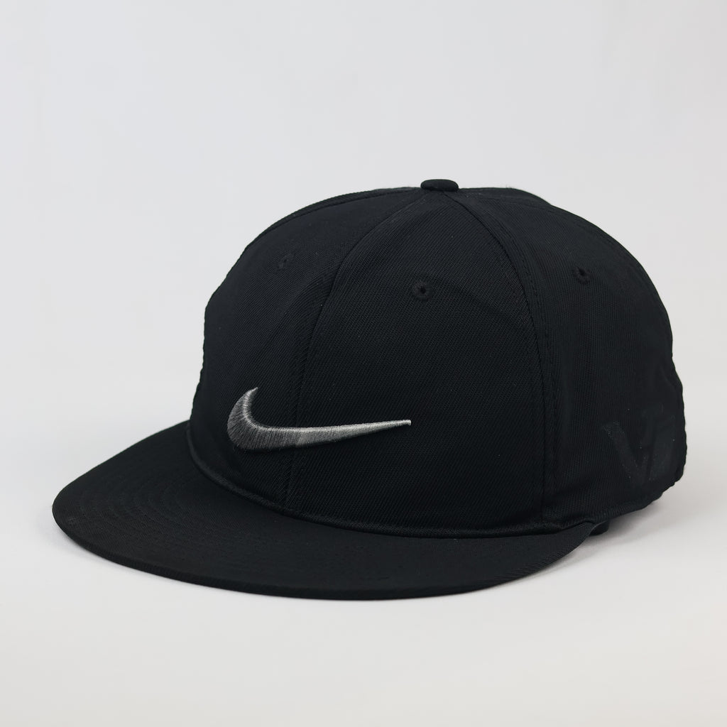 Nike Golf Flexfit Flat Bill Sport Hat | Thrifted Black Cap 58-60cm