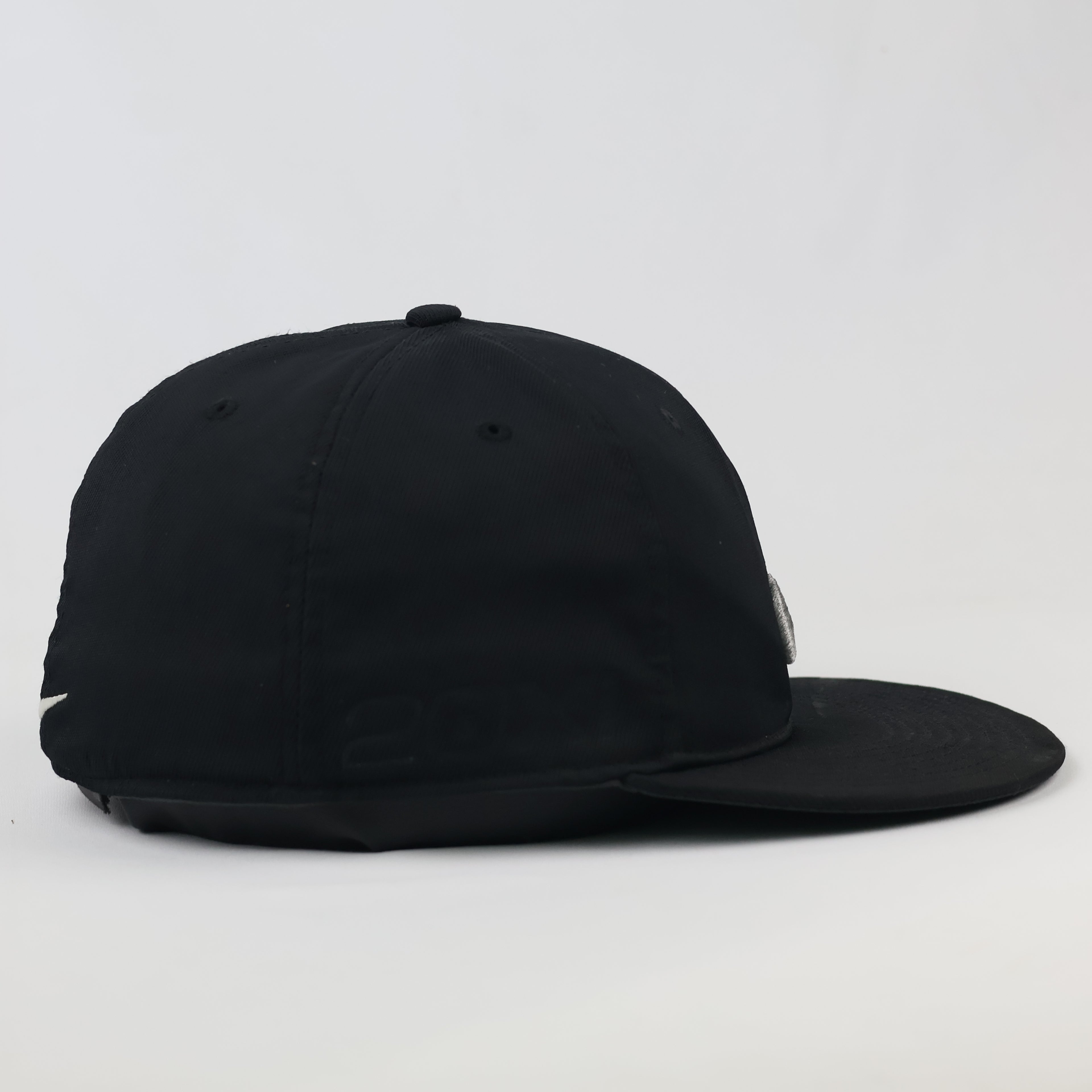 Nike Golf Flexfit Flat Bill Sport Hat | Thrifted Black Cap 58-60cm