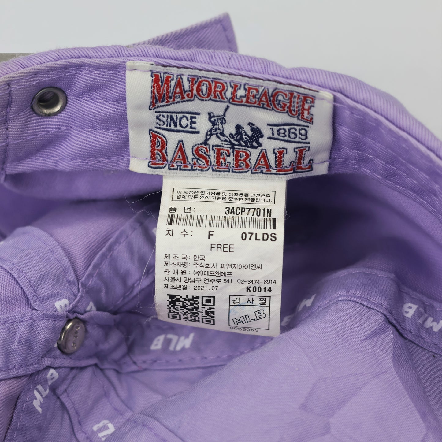 Vintage-Style Lavender LA Dodgers Thrifted Strapback Cap - Major League Baseball