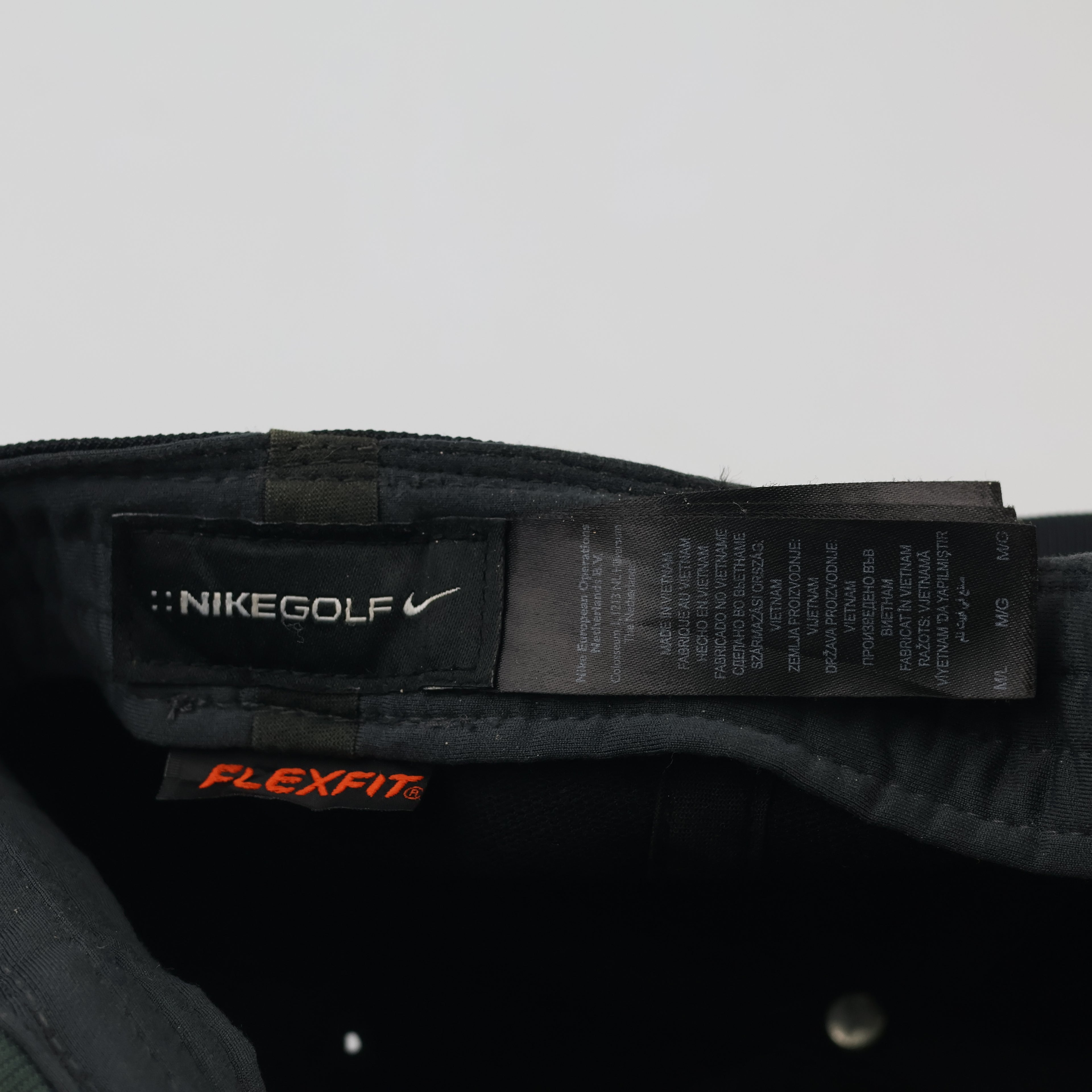 Nike Golf Flexfit Flat Bill Sport Hat | Thrifted Black Cap 58-60cm