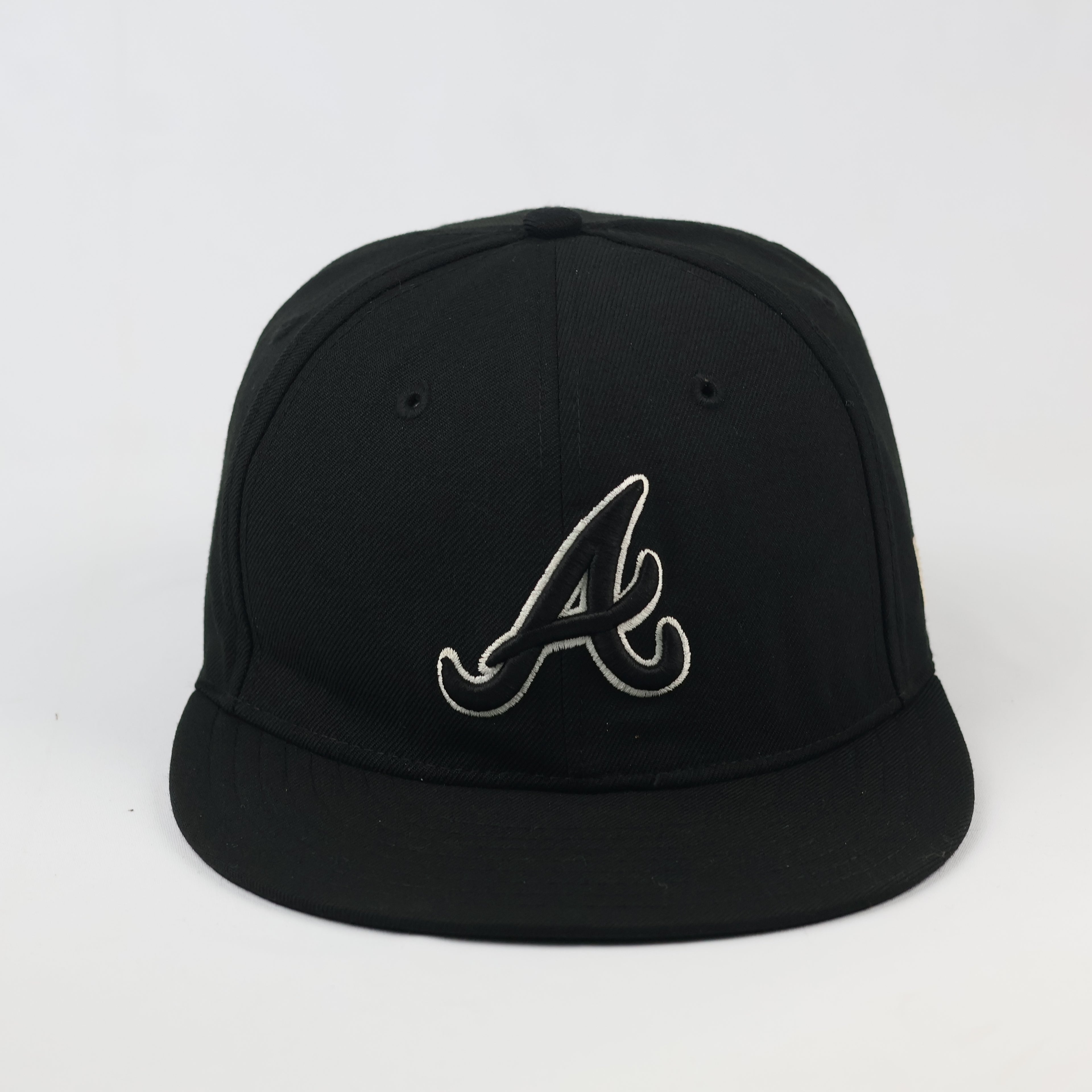 Classic New Era 59FIFTY Atlanta Braves Fitted Hat | Thrifted MLB Cap 58cm