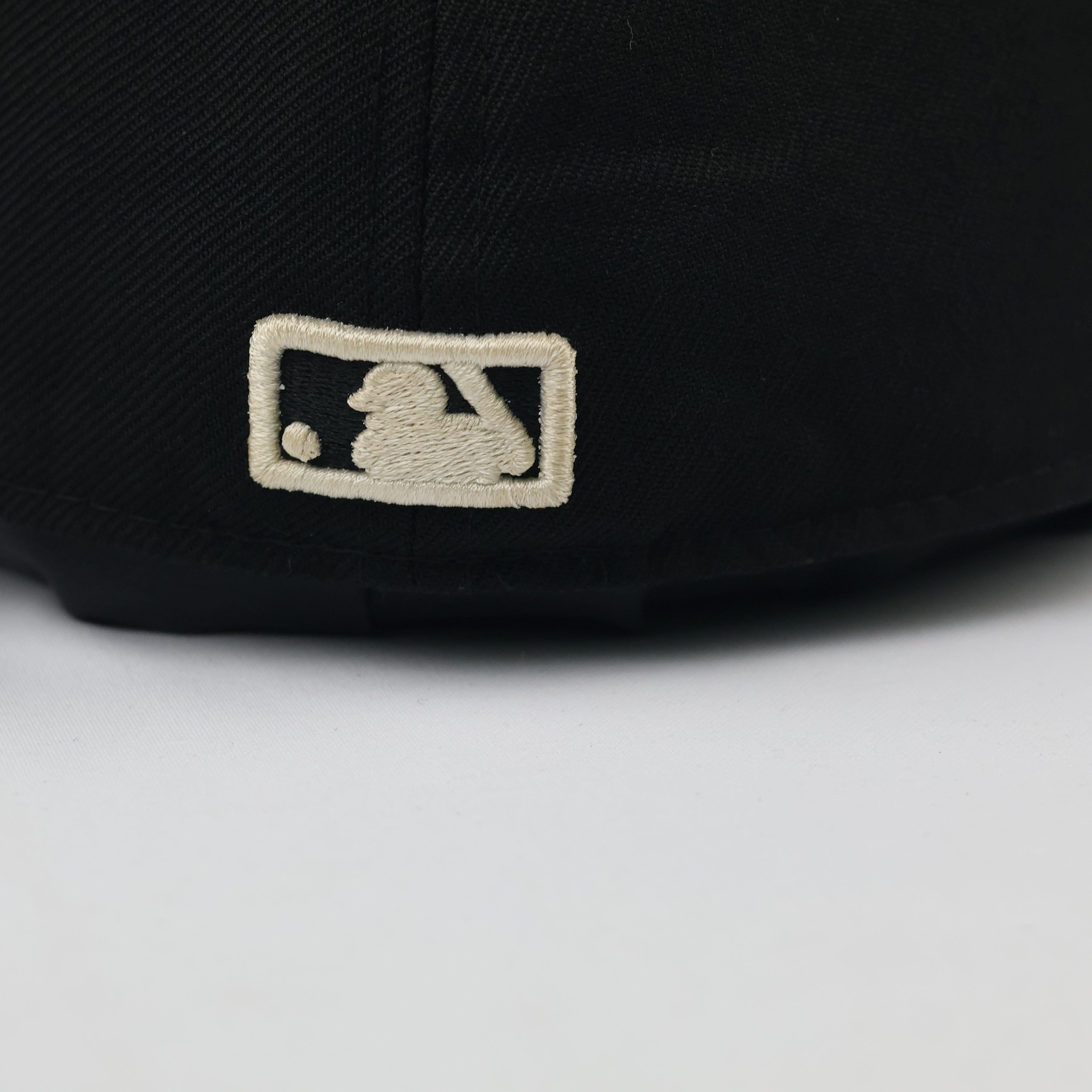 Classic New Era 59FIFTY Atlanta Braves Fitted Hat | Thrifted MLB Cap 58cm