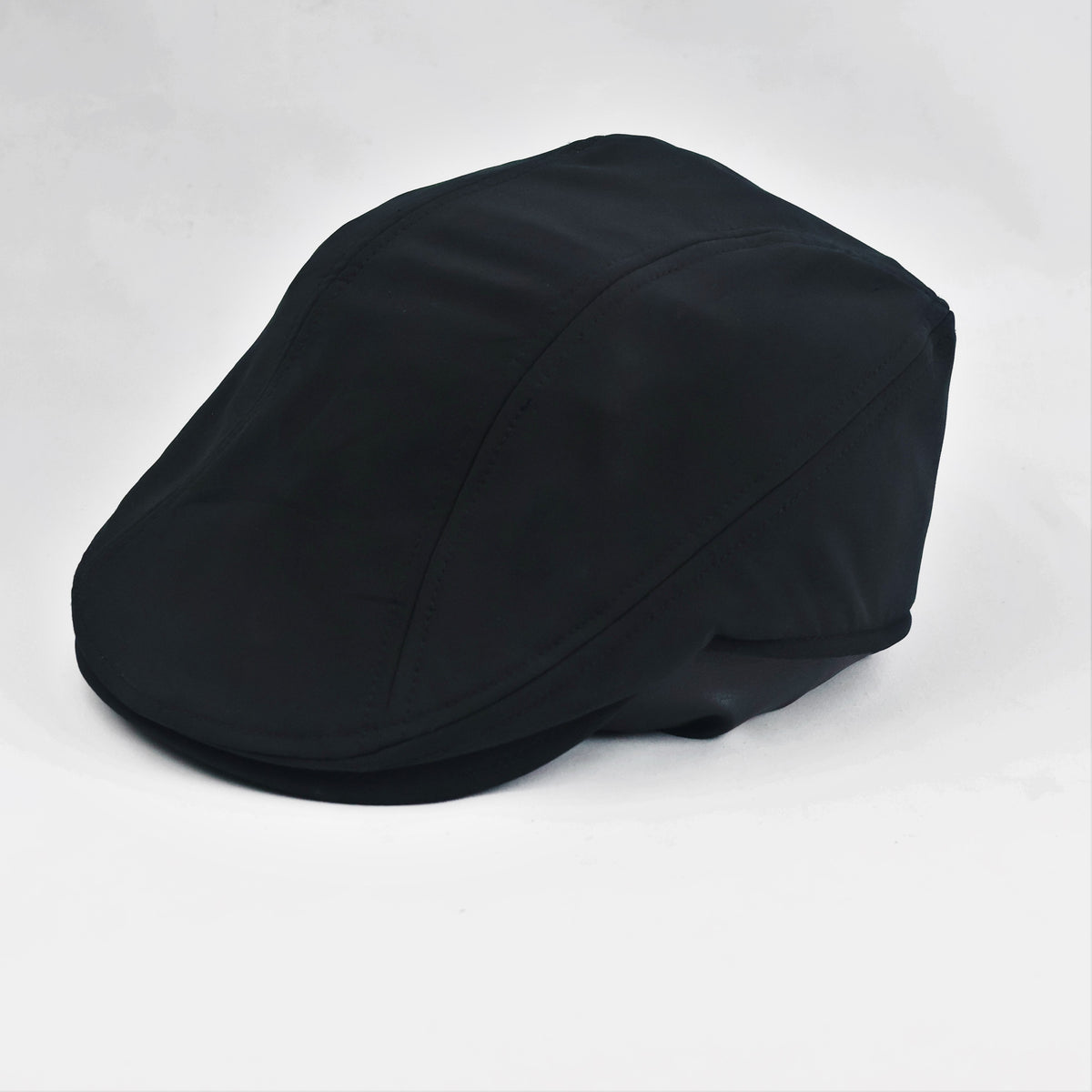 Thrifted Minimalist Black Ivy Driving Hat (56-57cm) | 10486