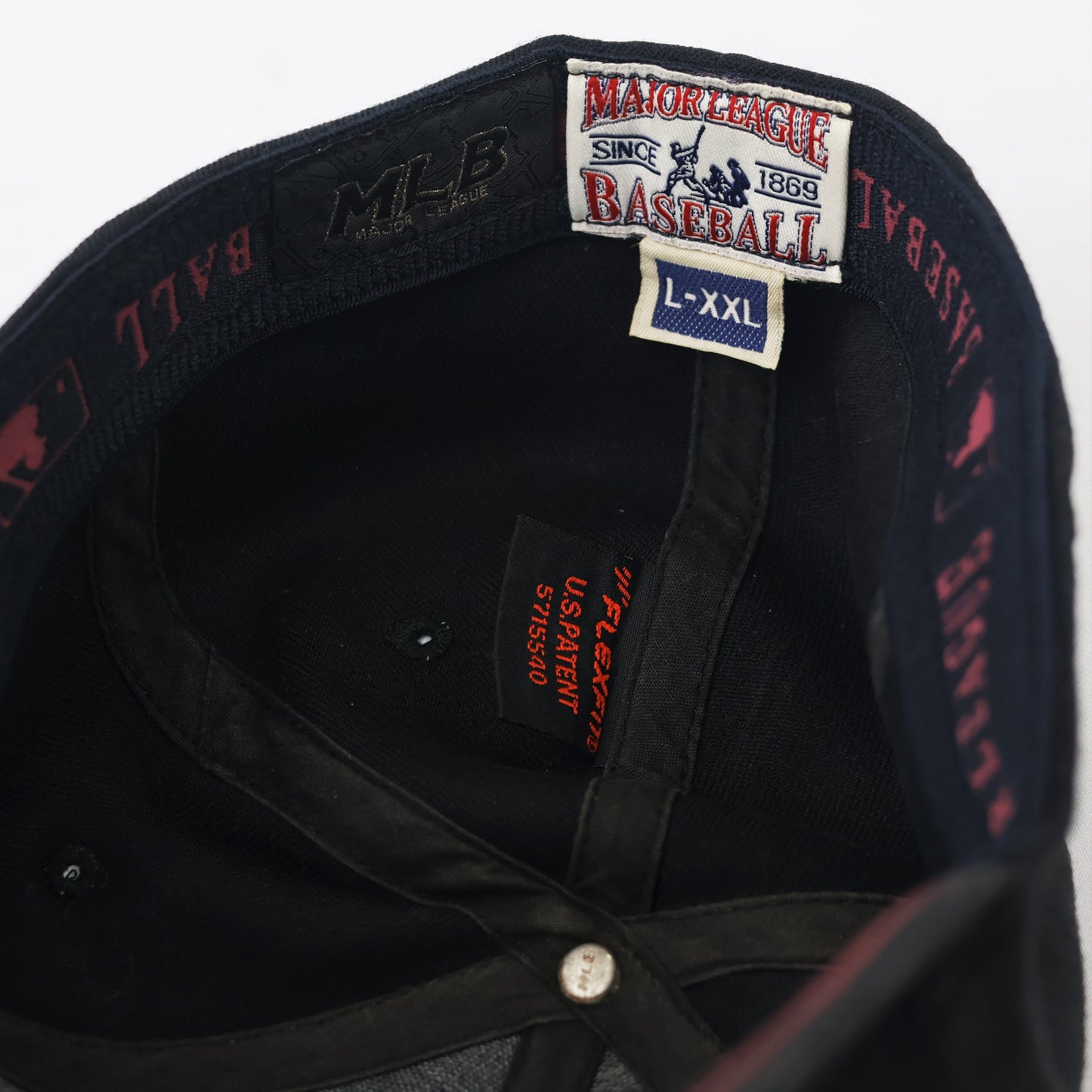 Black NY Yankees Thrifted Cap with Maroon Embroidery - Flexfit Style