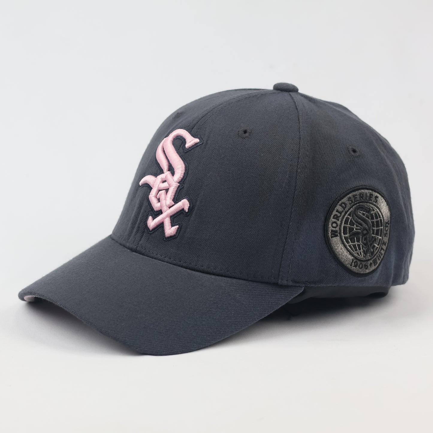 Authentic MLB Chicago White Sox 1906 World Series Thrifted Cap - Black & Pink Logo