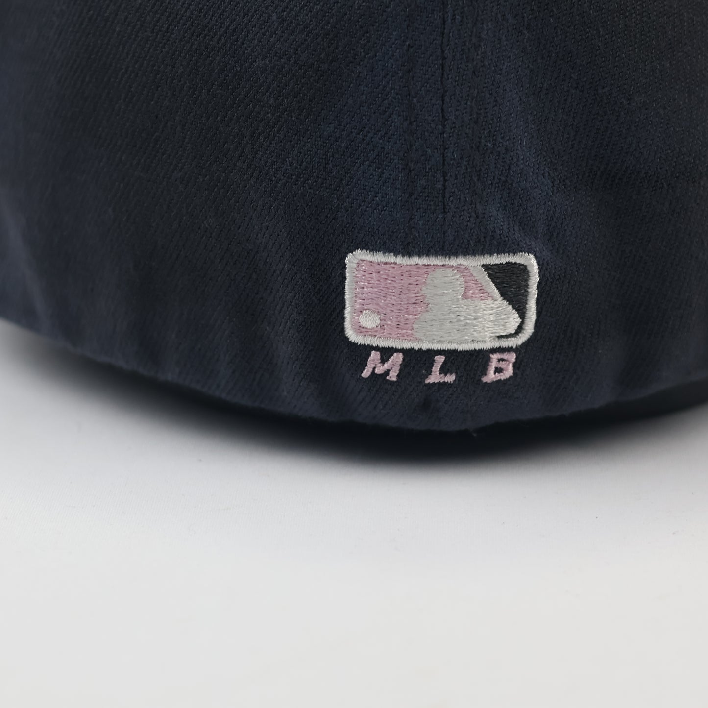 Authentic MLB Chicago White Sox 1906 World Series Thrifted Cap - Black & Pink Logo
