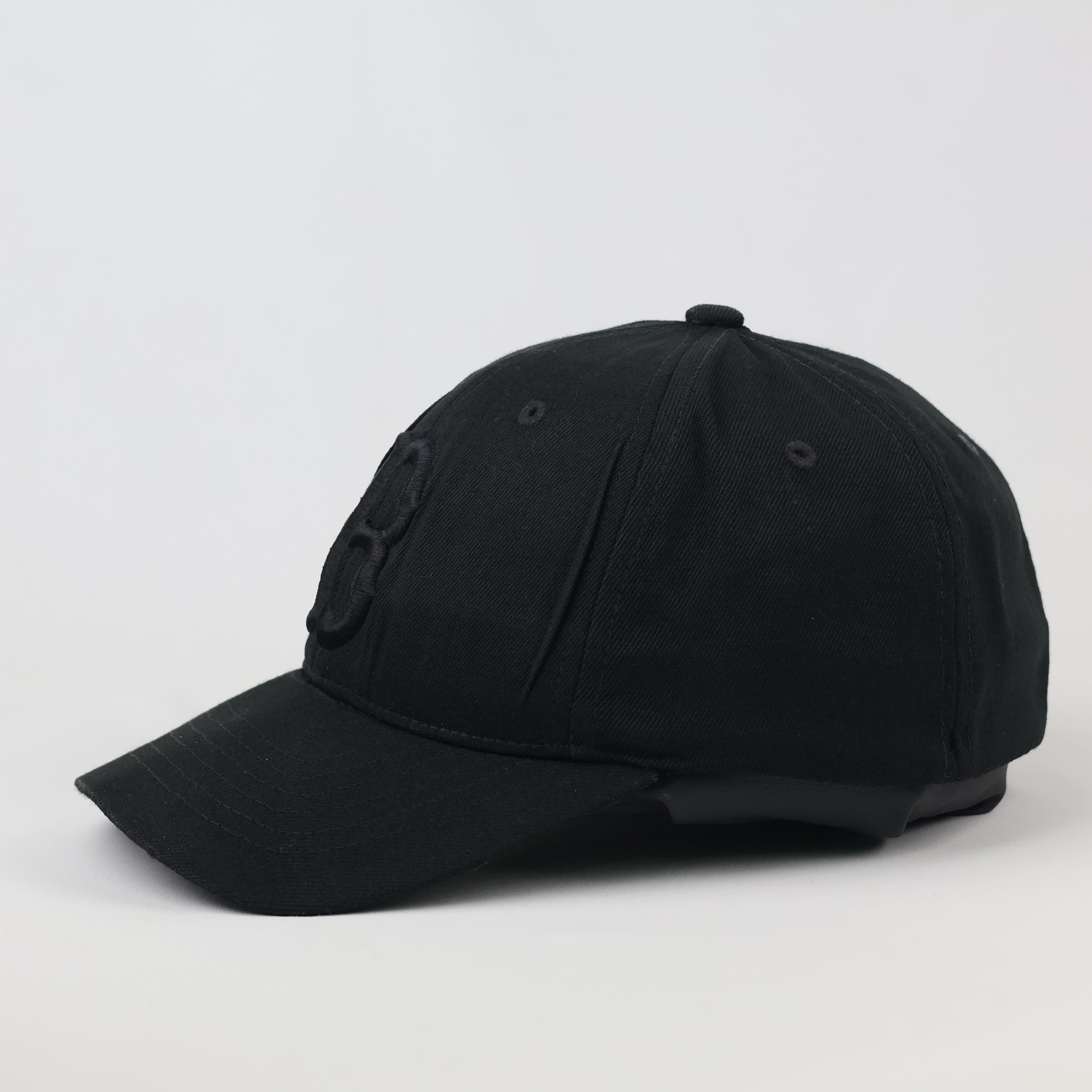 MLB Boston Red Sox Blackout Hat | Thrifted Fitted Baseball Cap