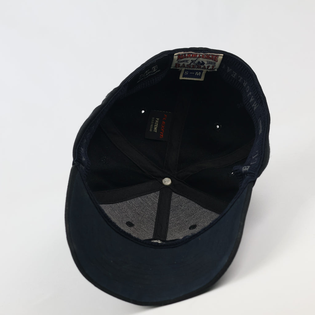 MLB Boston Red Sox Blackout Hat | Thrifted Fitted Baseball Cap