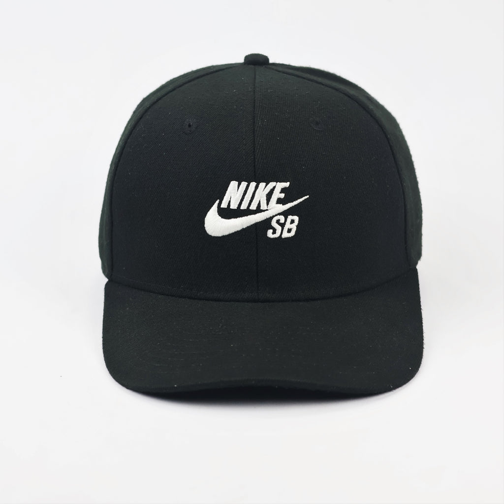 Nike SB Youth Black Thrifted Snapback Cap - Classic Embroidered Hat