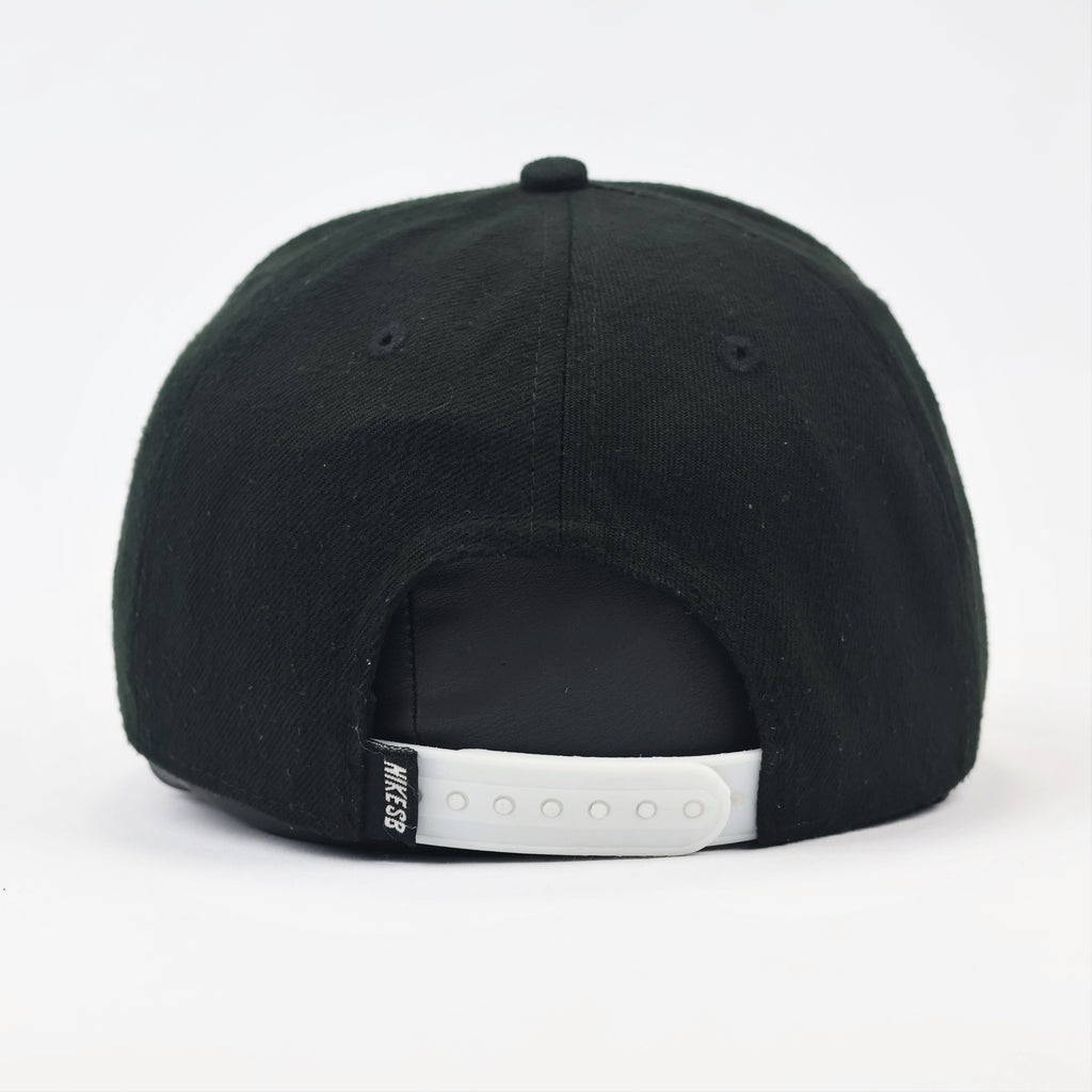 Nike SB Youth Black Thrifted Snapback Cap - Classic Embroidered Hat