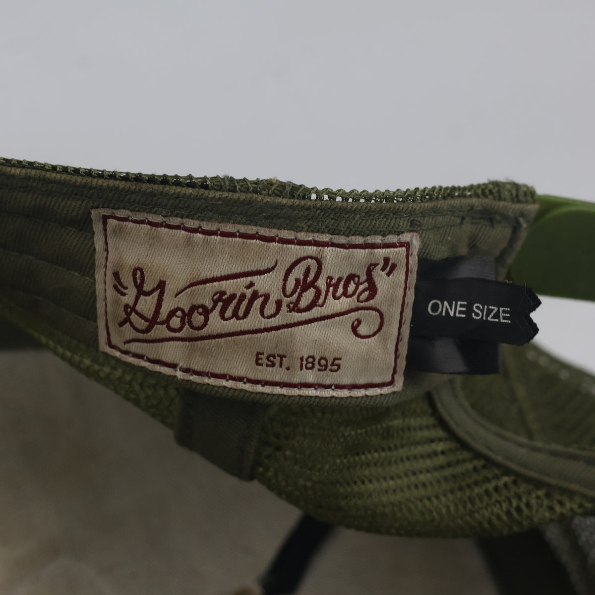 Thrifted Goorin Bros Elephant Patch Mesh Snapback (57-58cm) | 10470