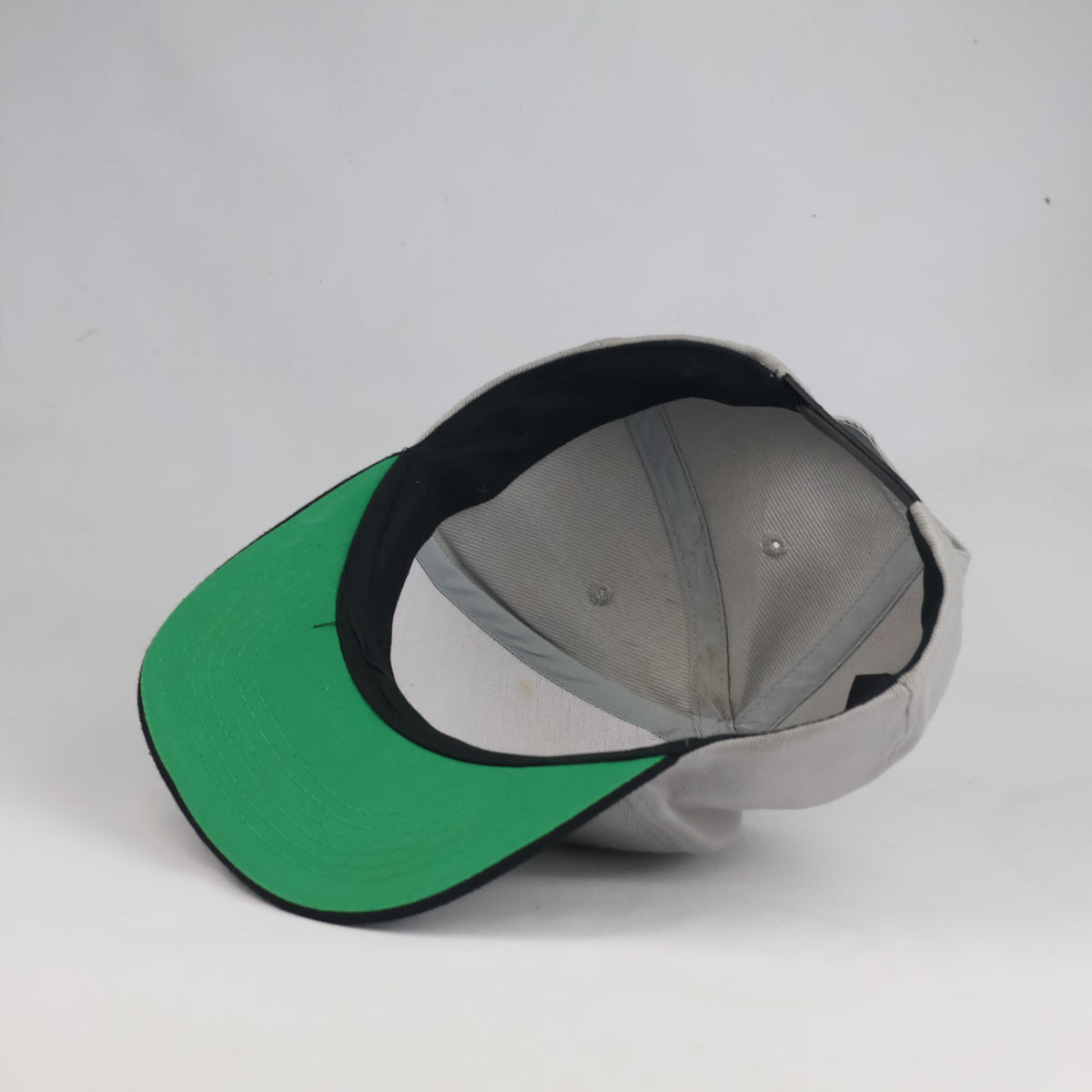 Thrifted Classic Grey Flat Brim Baseball Hat (56-58cm) | 10522