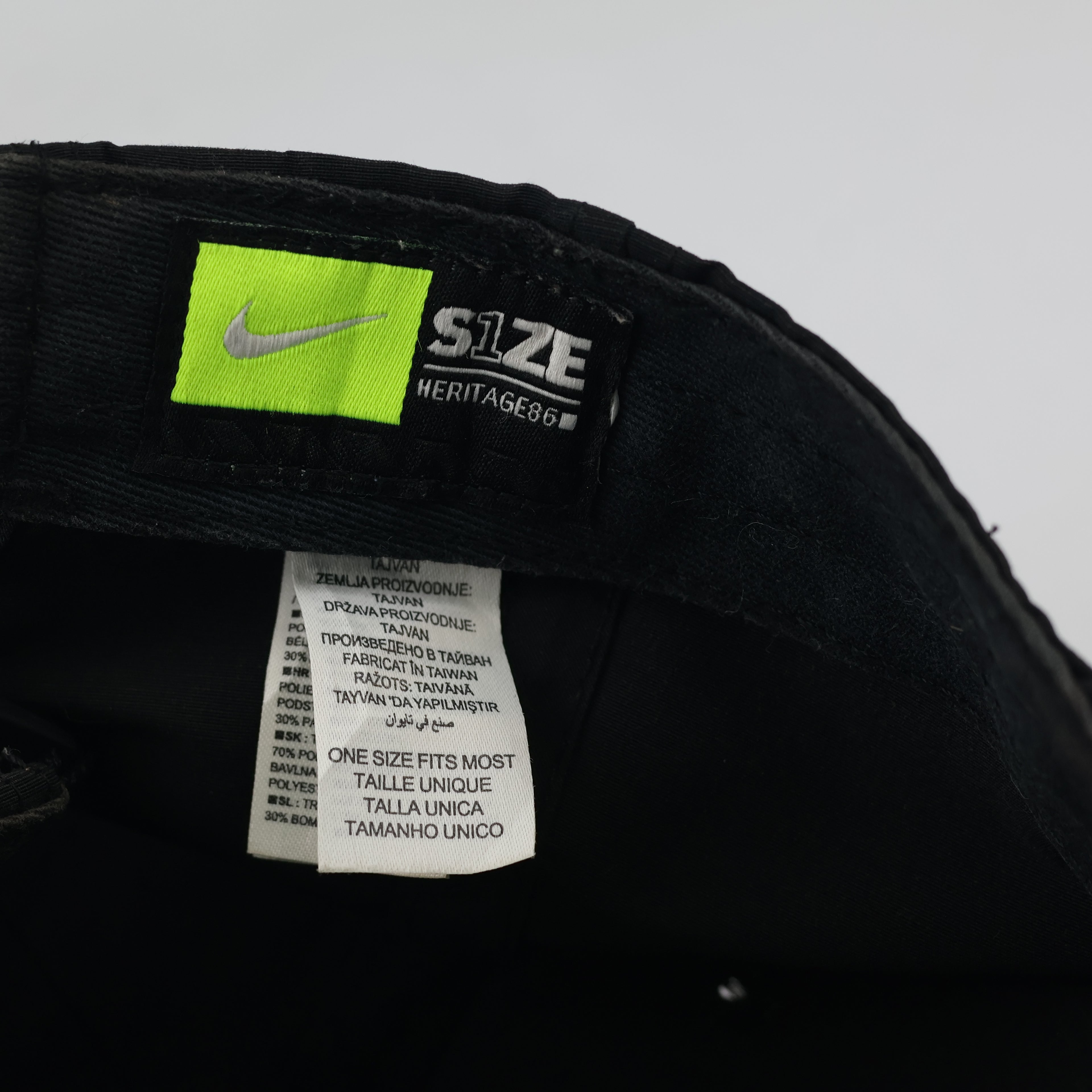 Thrifted Nike Heritage 86 Baseball Cap | Adjustable 55-57 cm