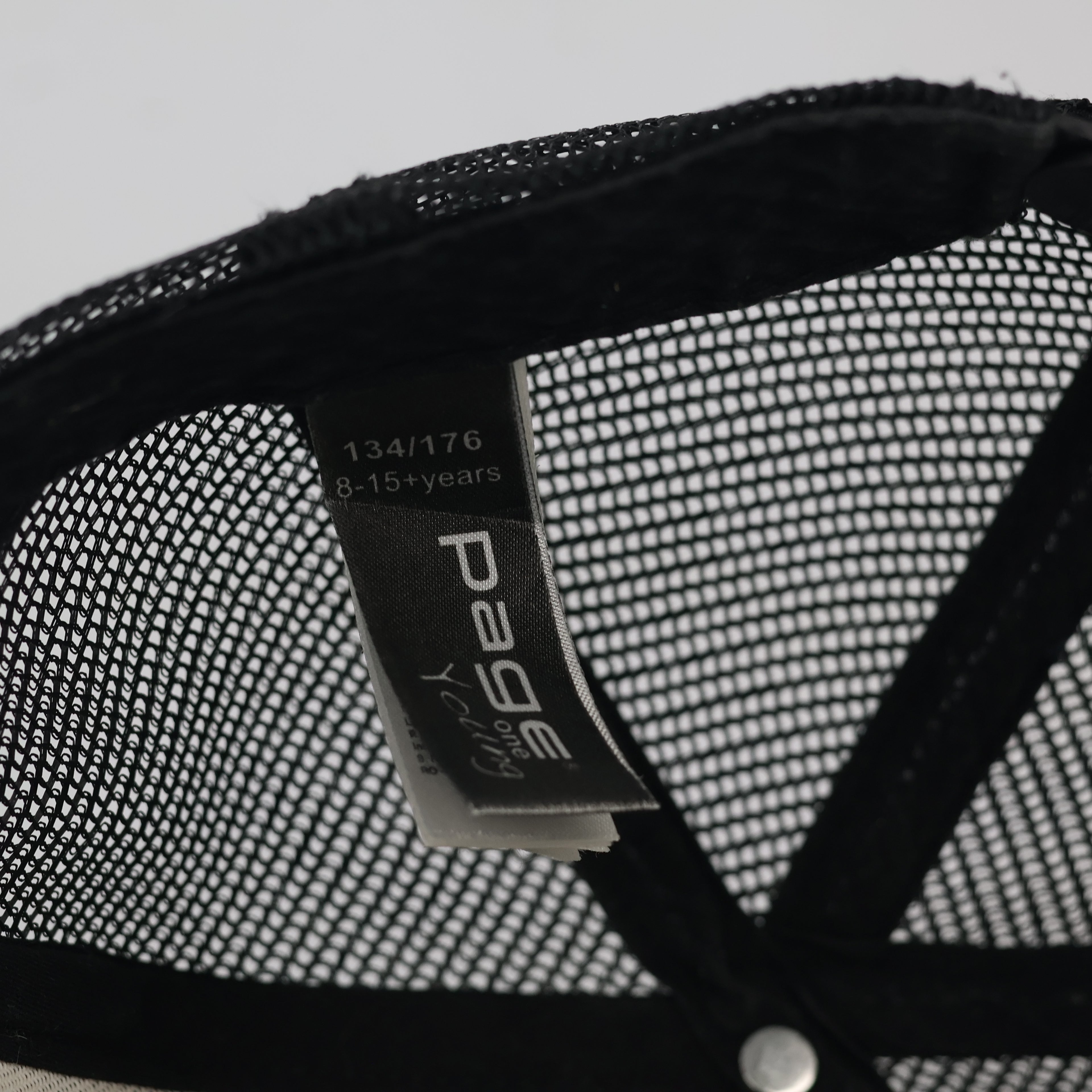 Vintage Page One White Tiger Print Trucker Cap - Black Mesh Snapback