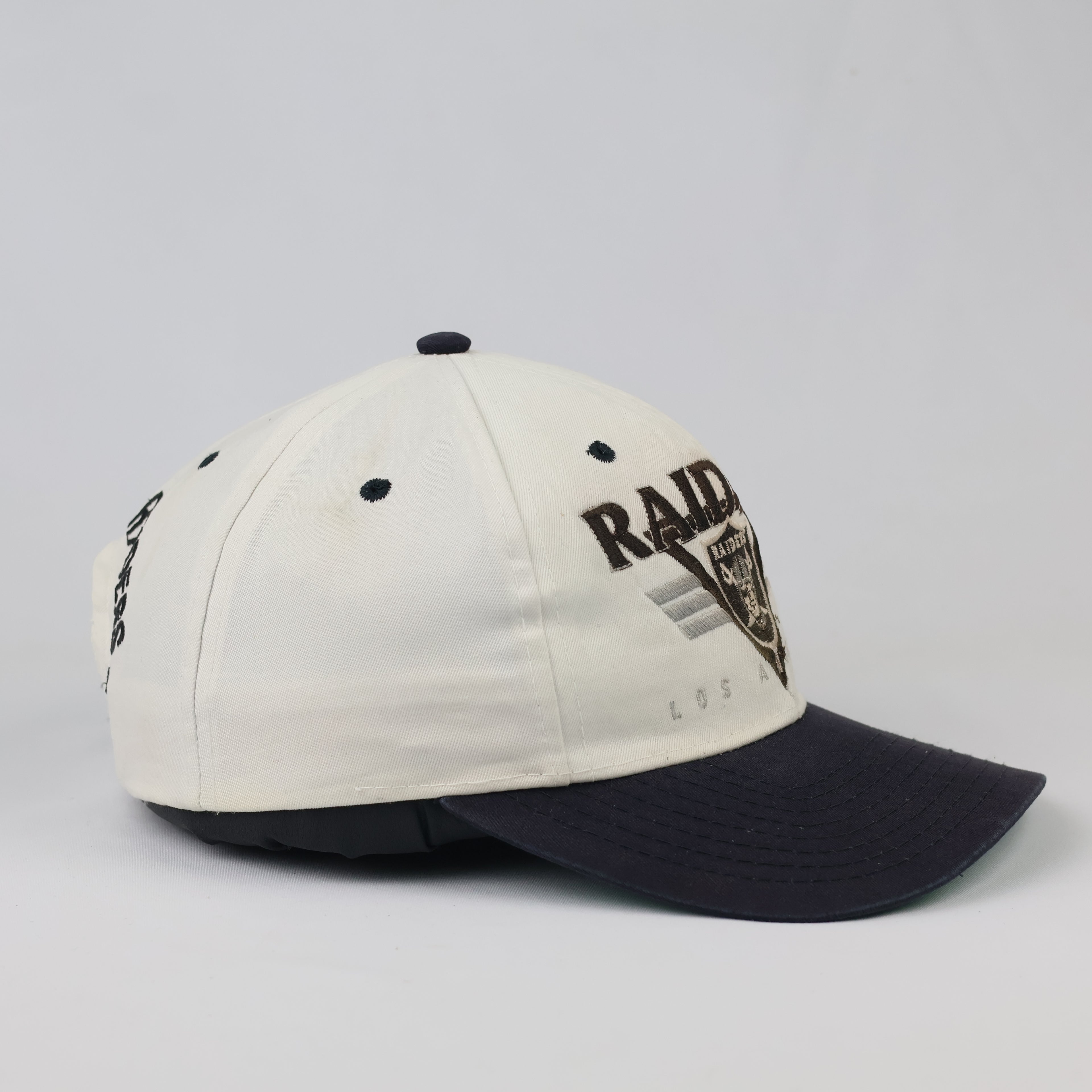 Team NFL Los Angeles Raiders Embroidered Cap | Thrifted Snapback 55-57cm