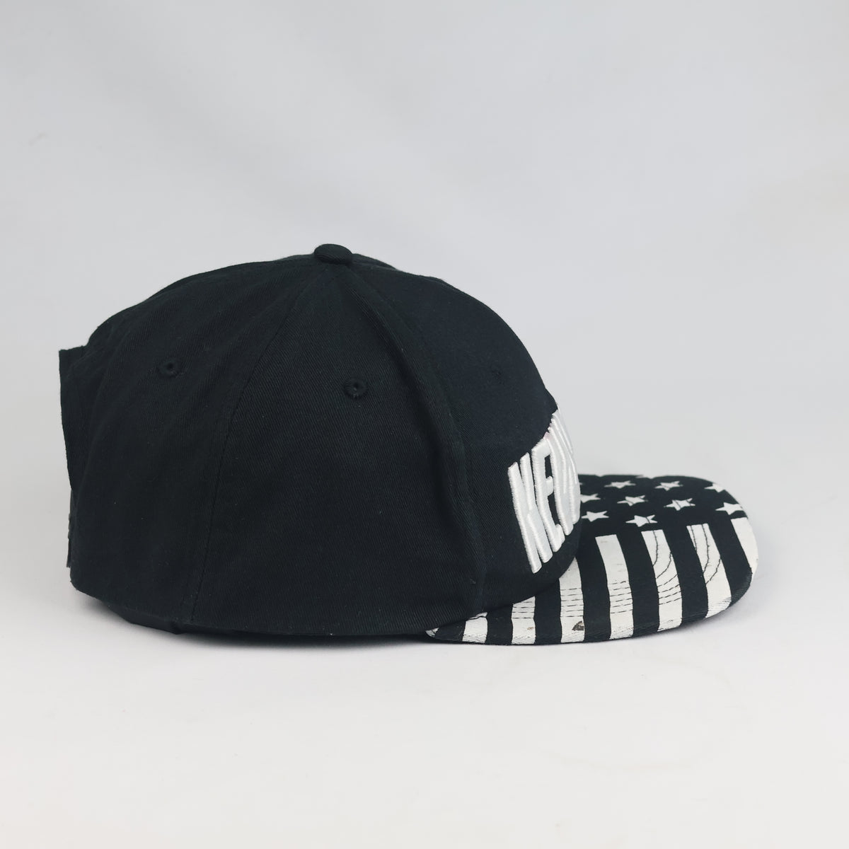 Thrifted Black New York USA Flag Brim Baseball Cap (58cm) | 10501