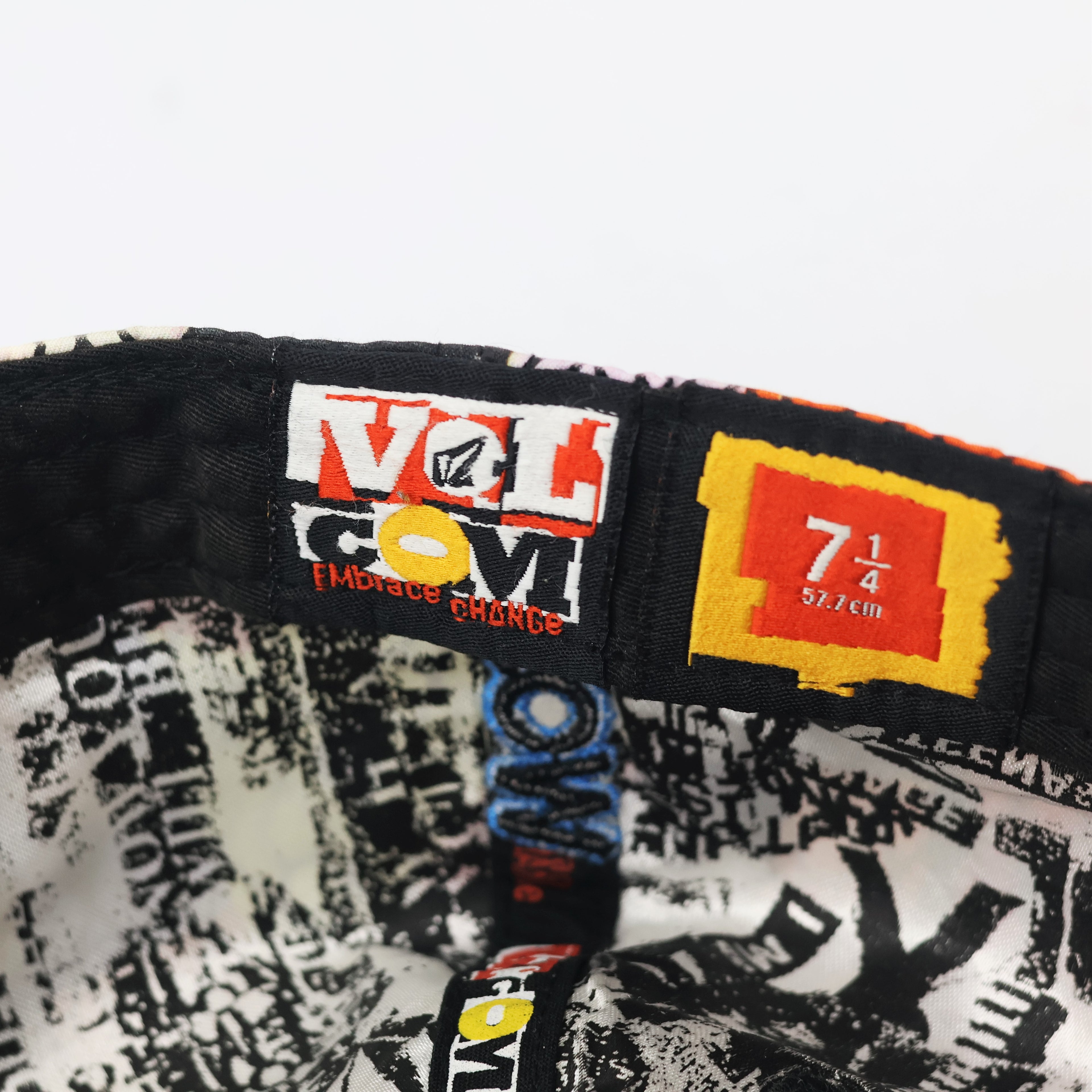 Volcom Multi-Color Geometric Pattern Fitted Cap Size 7 1/4