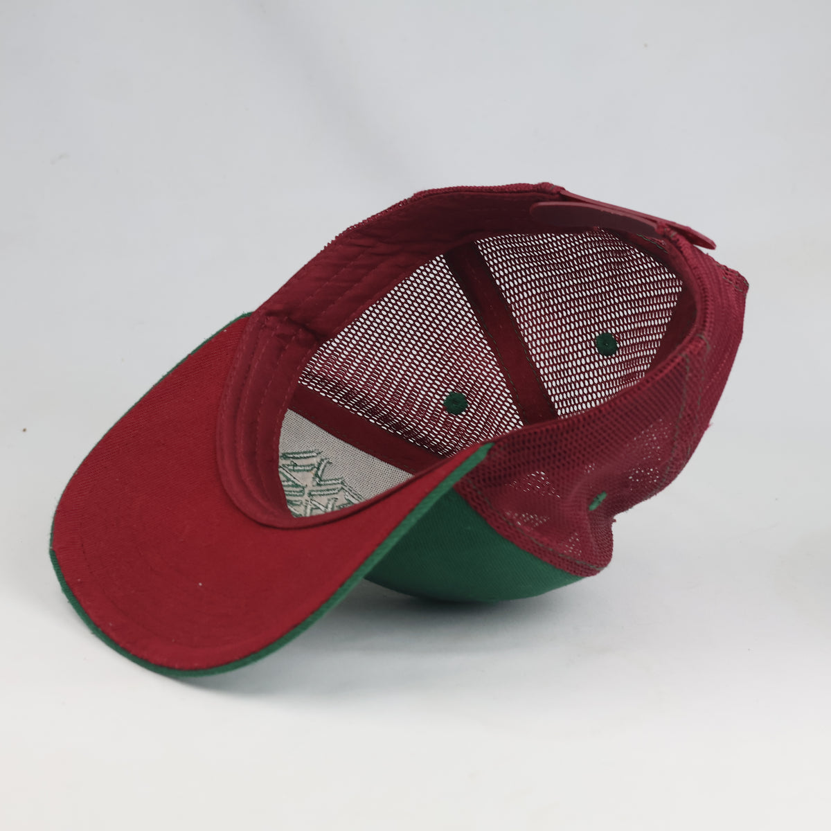 Thrifted Two-Tone Green Burgundy Mesh Snapback Cap (57-58cm) | 10517