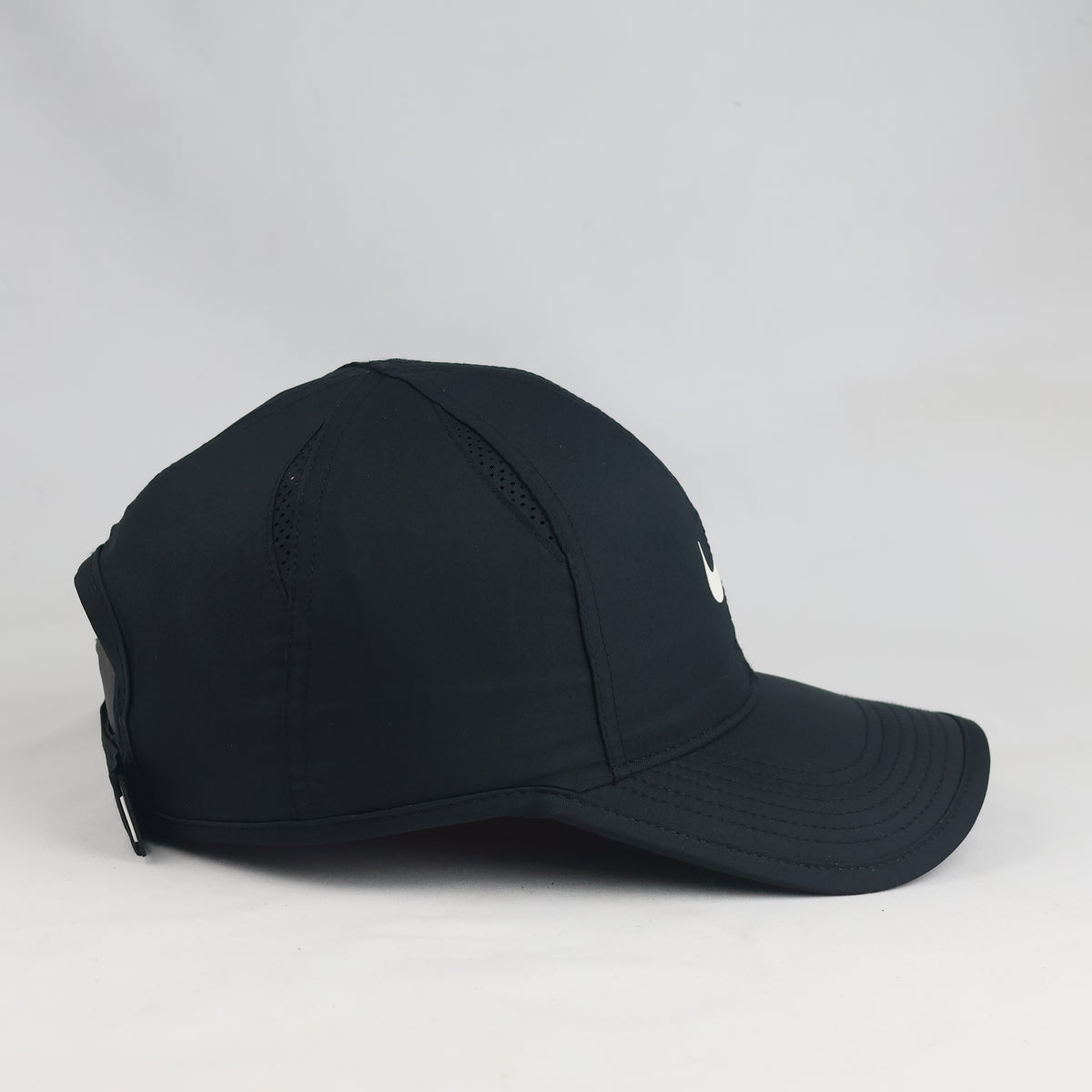 Thrifted Nike Black Swoosh Dri-FIT Running Cap (56-57cm) | 10514