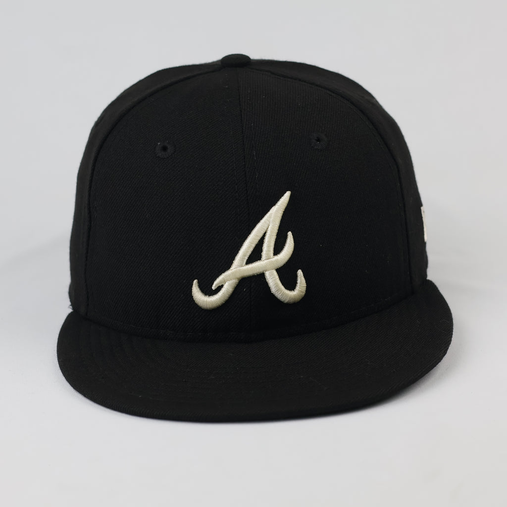 Thrifted Atlanta Braves New Era Cap | Fitted 7 1/8 (56.8cm)