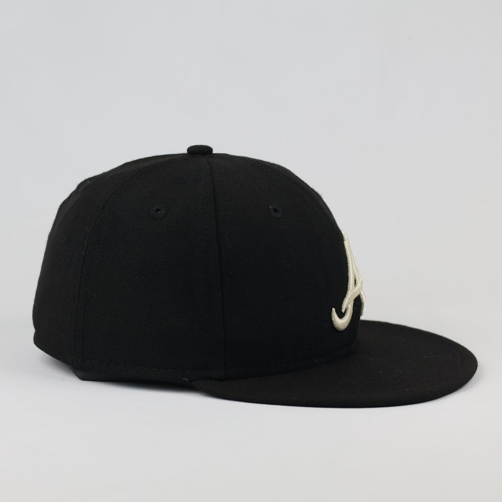 Thrifted Atlanta Braves New Era Cap | Fitted 7 1/8 (56.8cm)