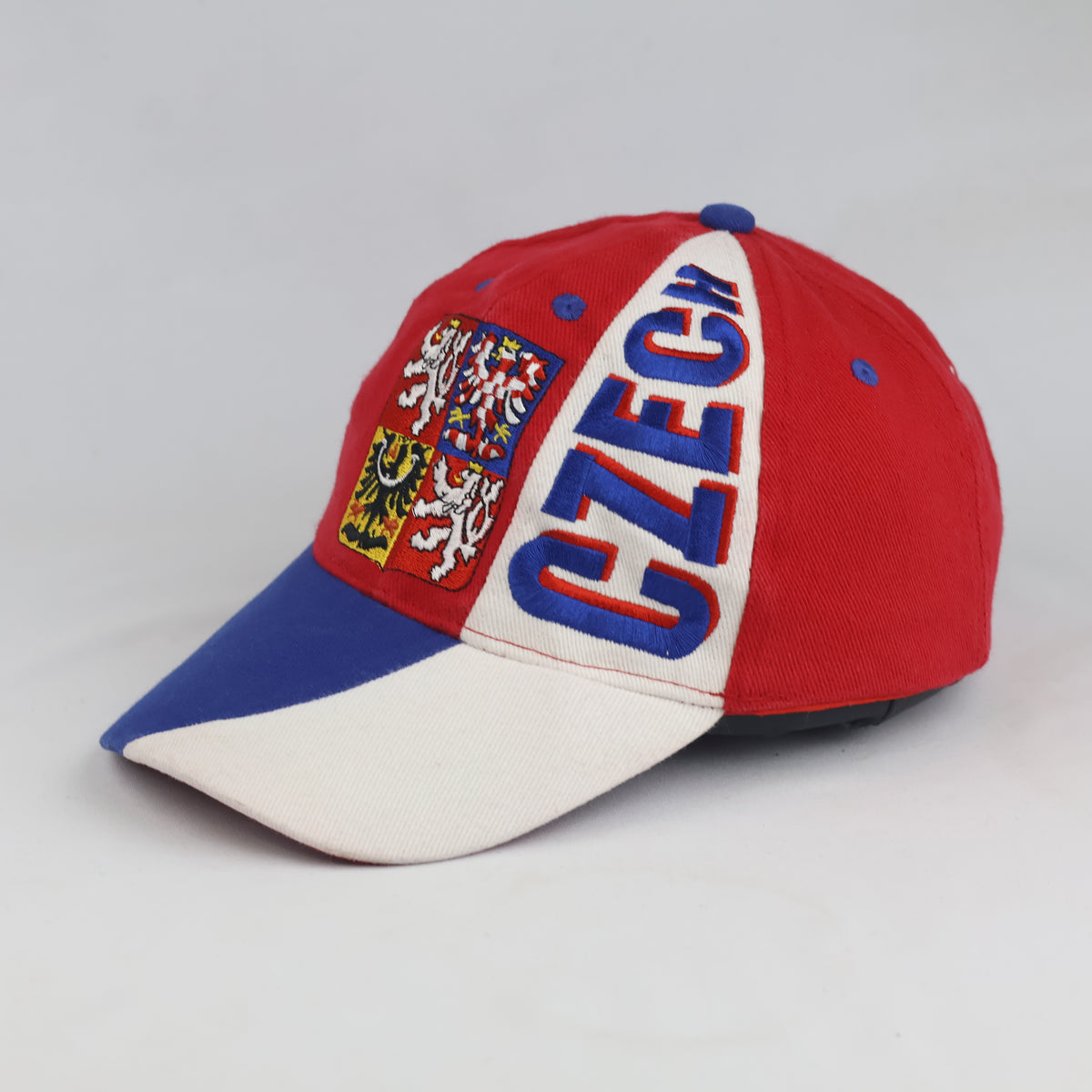 Thrifted Czech Coat of Arms "CZECH" Strapback Hat (57-58cm) | 10557