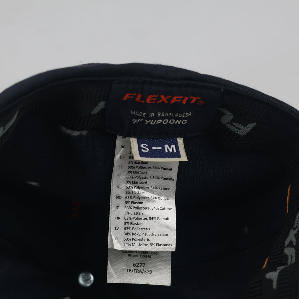 Thrifted Yupoong Flexfit Navy Stretch Hat (57-59cm) | 10582