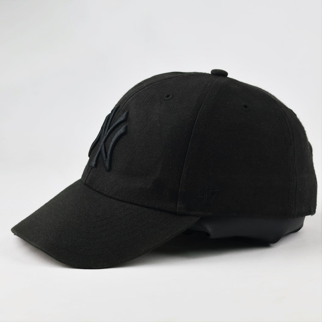 Thrifted NY Yankees '47 Clean Up Cap | Matte Black Embroidered
